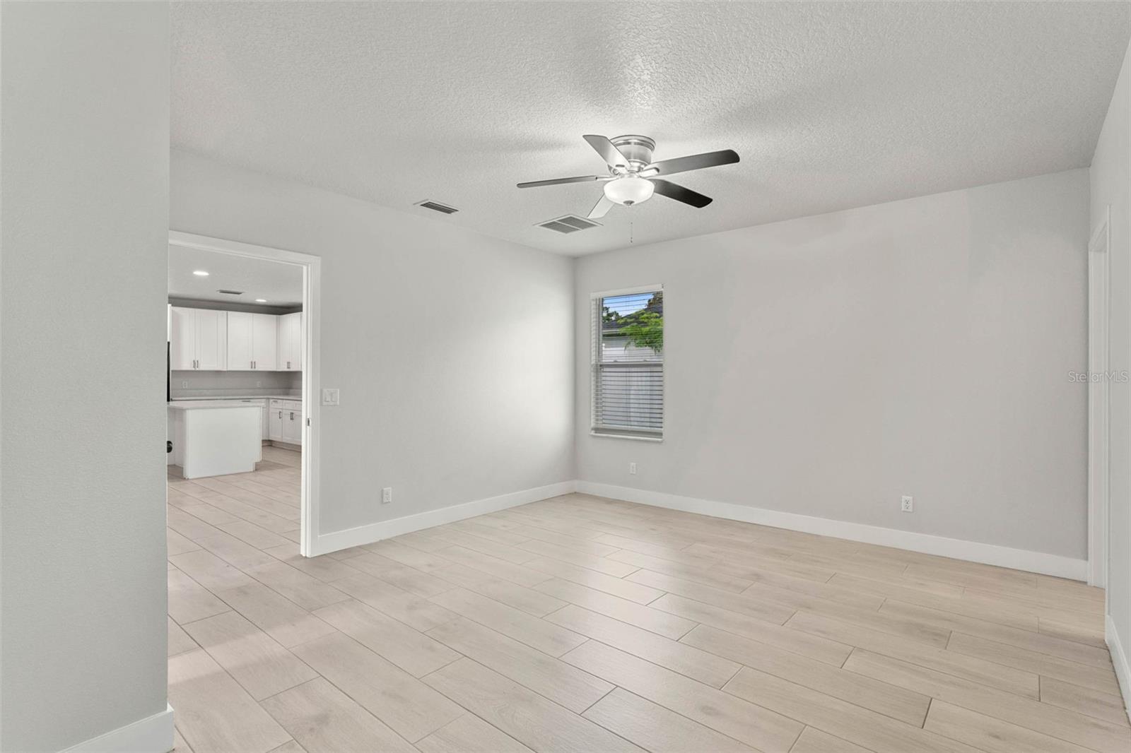 1440 LAKE SHORE DR, CASSELBERRY, FL, 32707