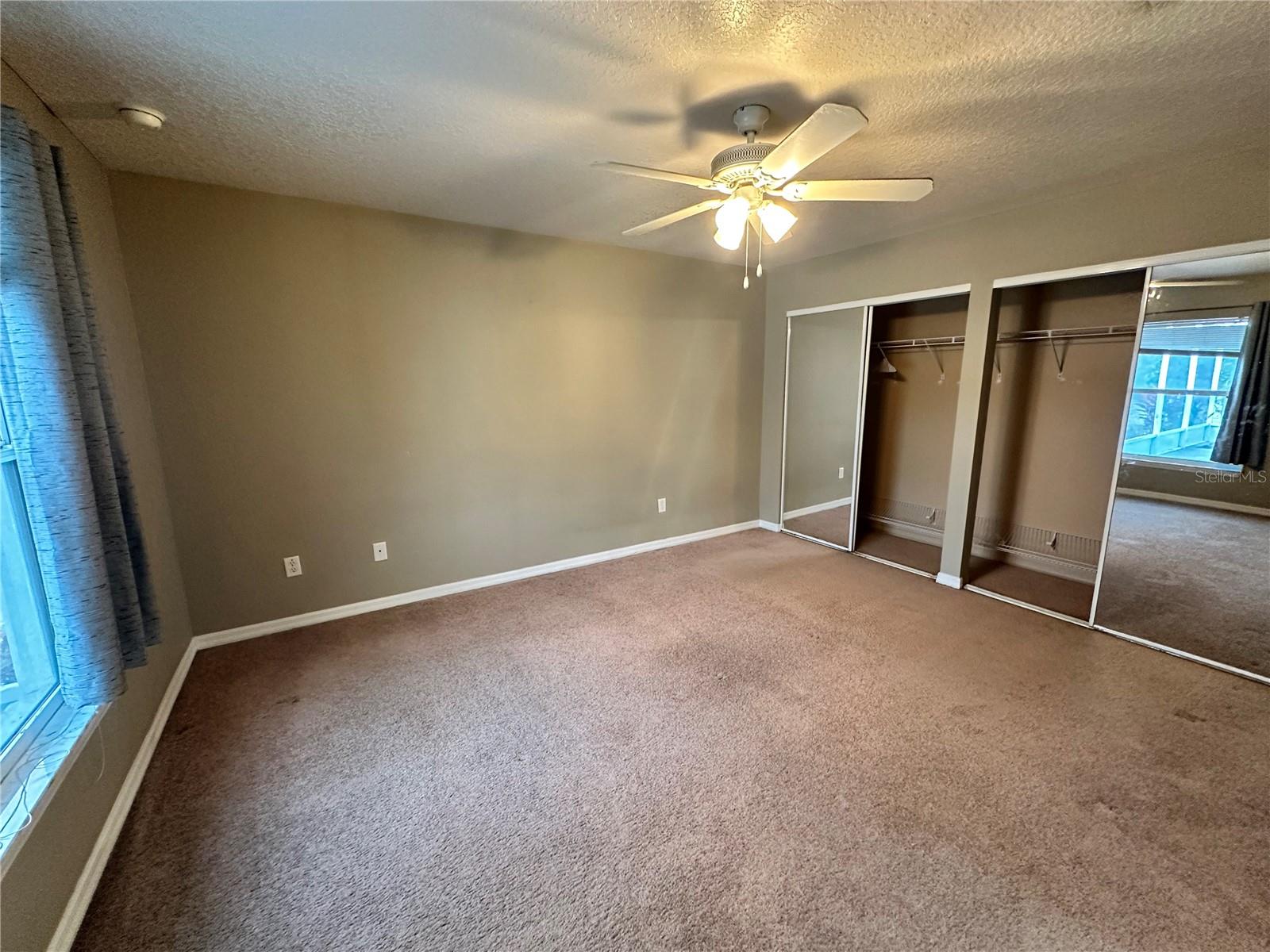 909 WILLOW DR, LEESBURG, FL, 34748