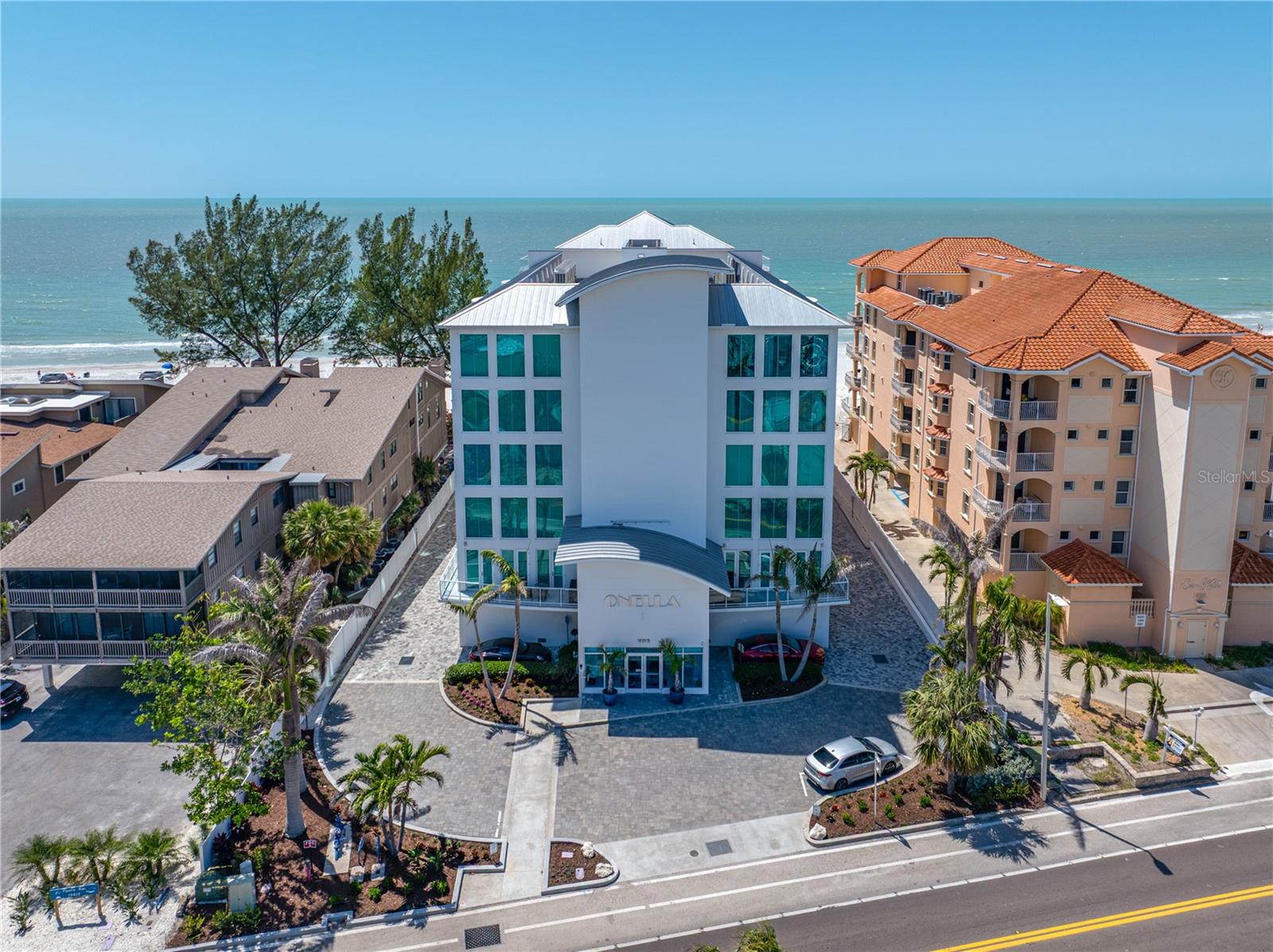 TB8371781 Property Photo