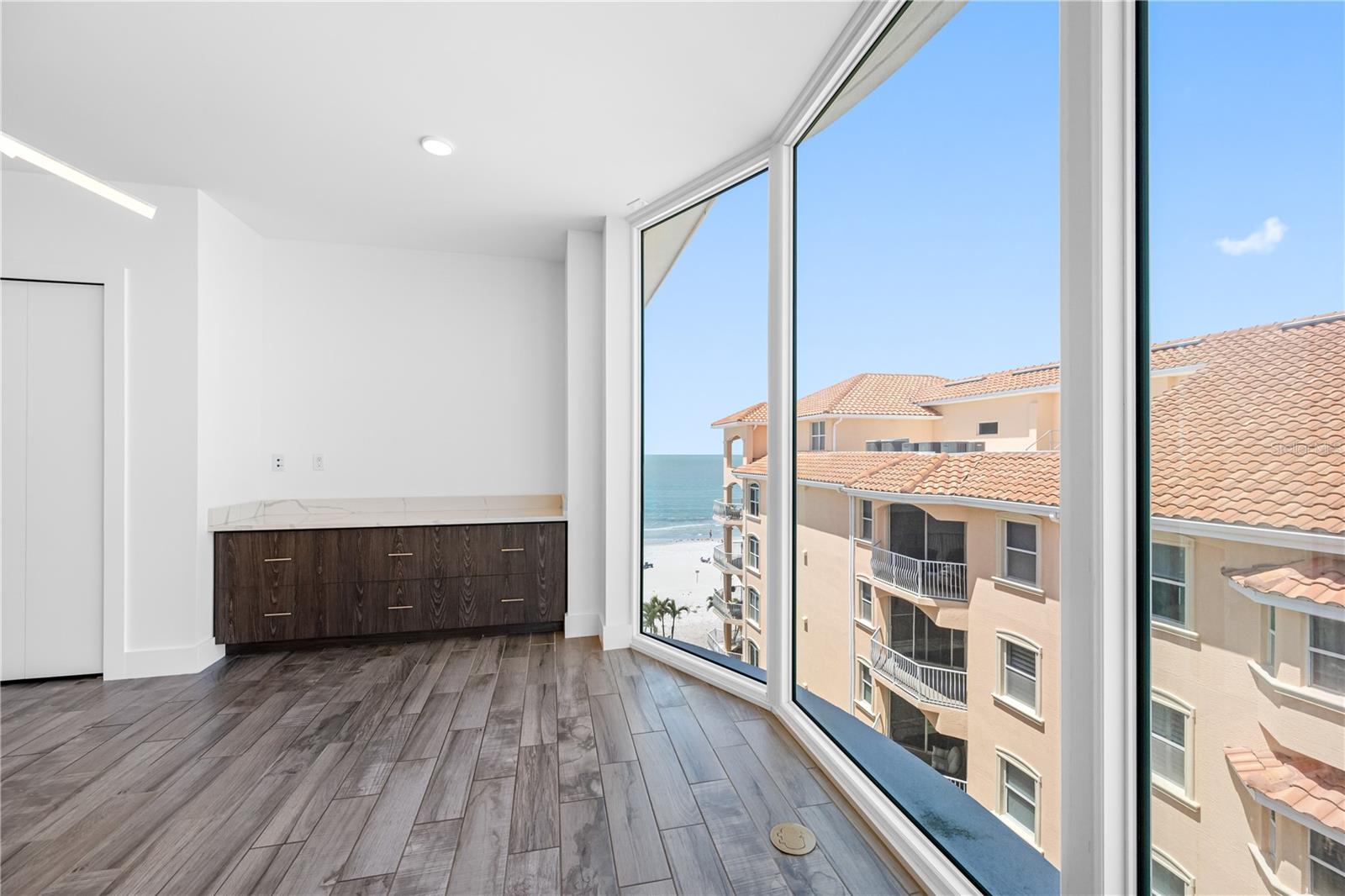 TB8371781 Property Photo