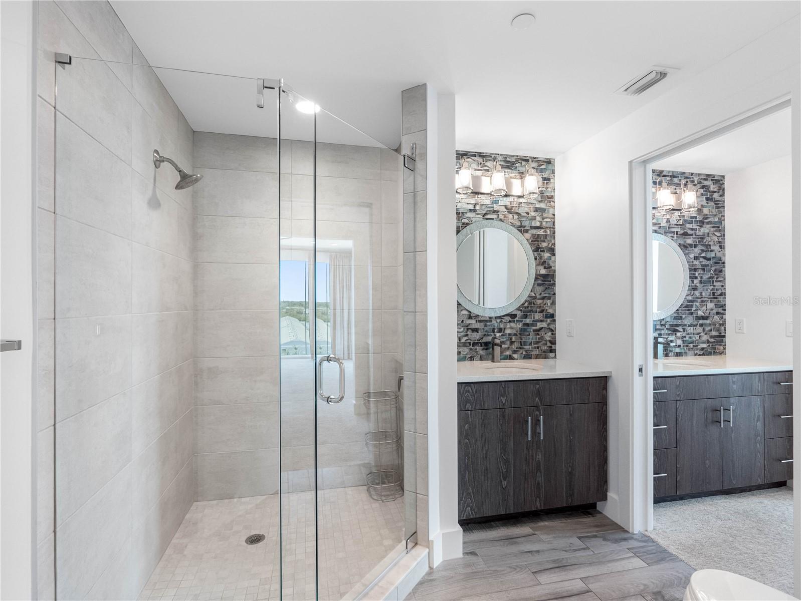 TB8371781 Property Photo