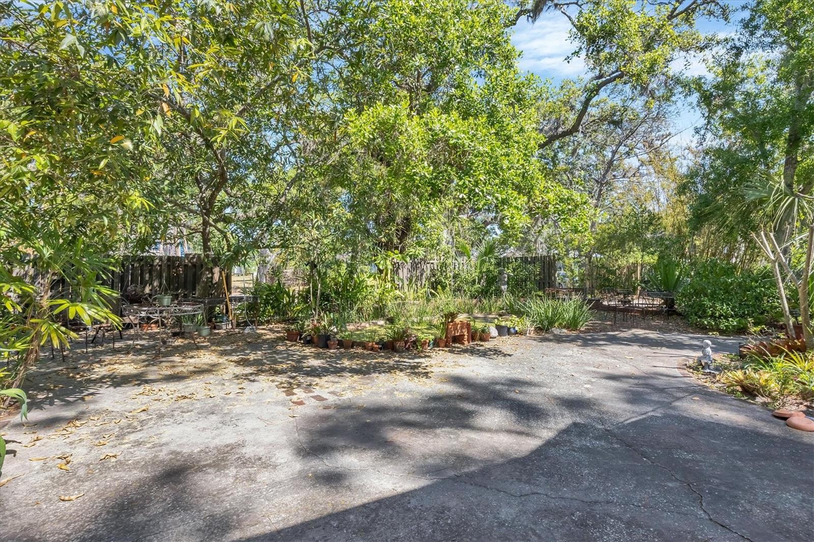 A4648019 Property Photo