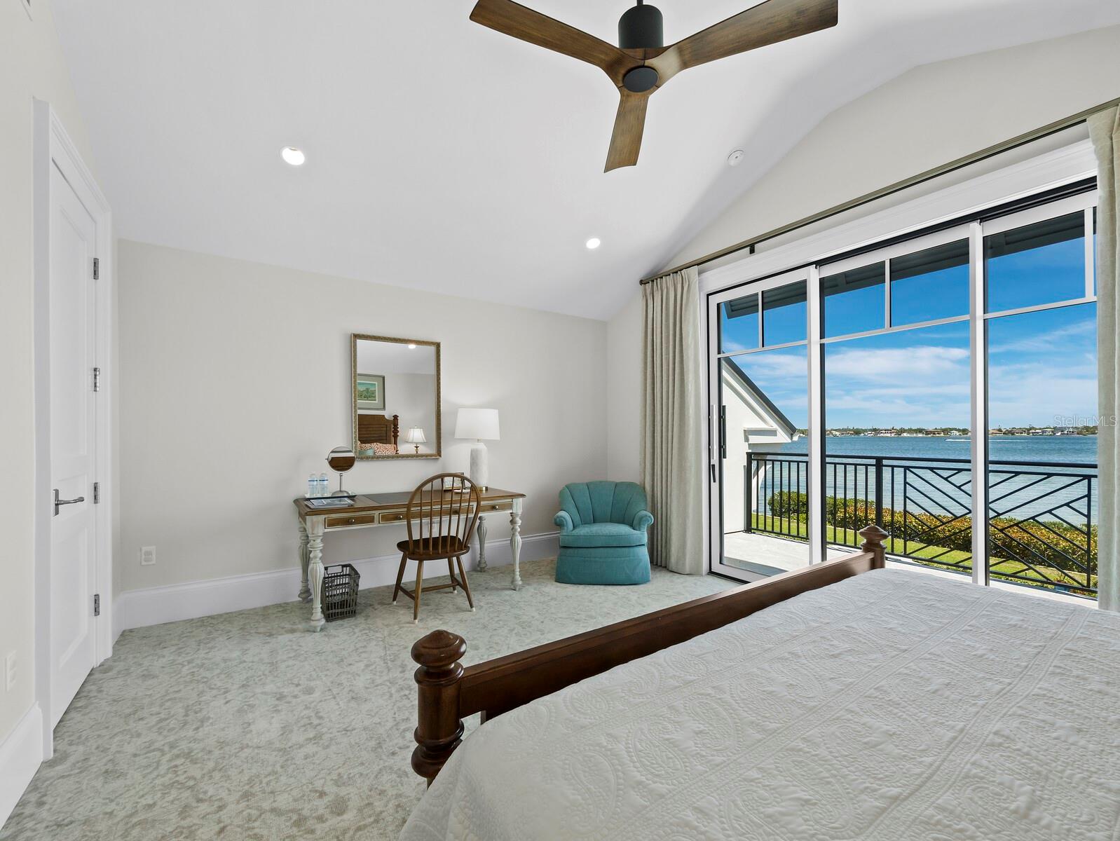 A4648030 Property Photo