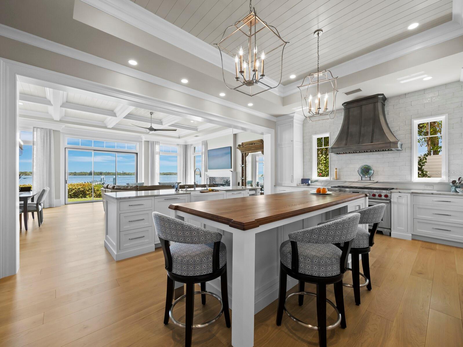 A4648030 Property Photo