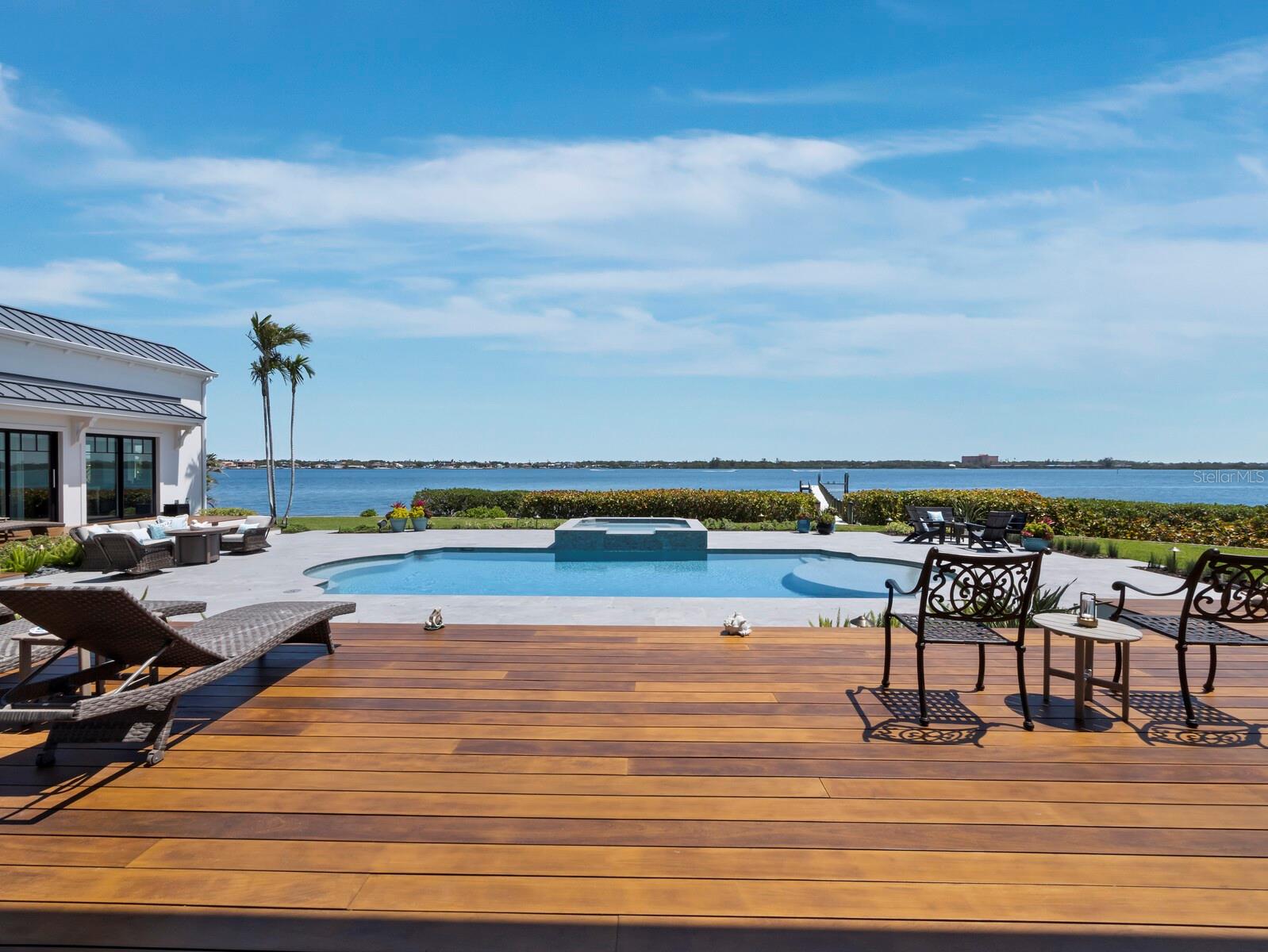 A4648030 Property Photo