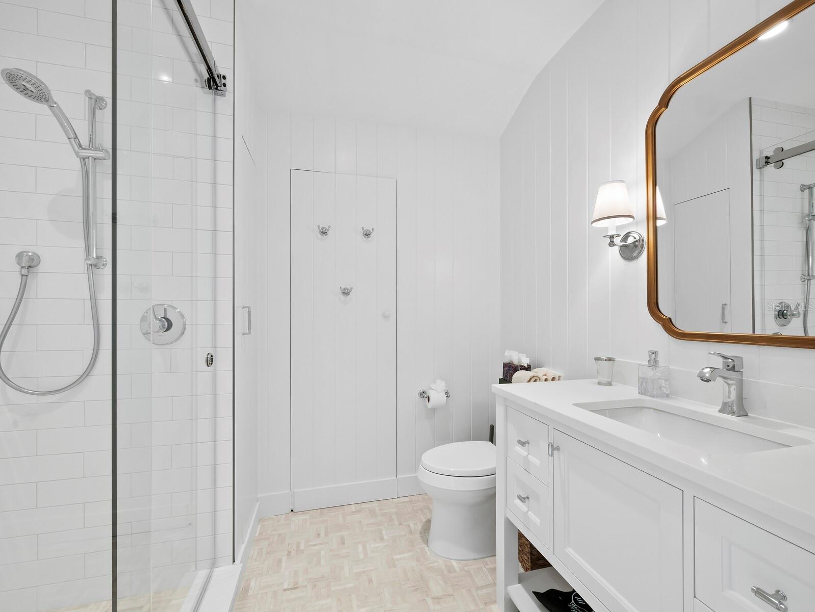 A4648030 Property Photo