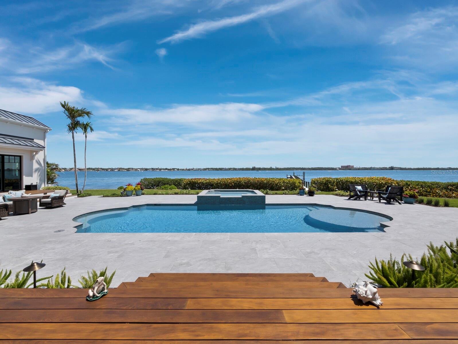 A4648030 Property Photo