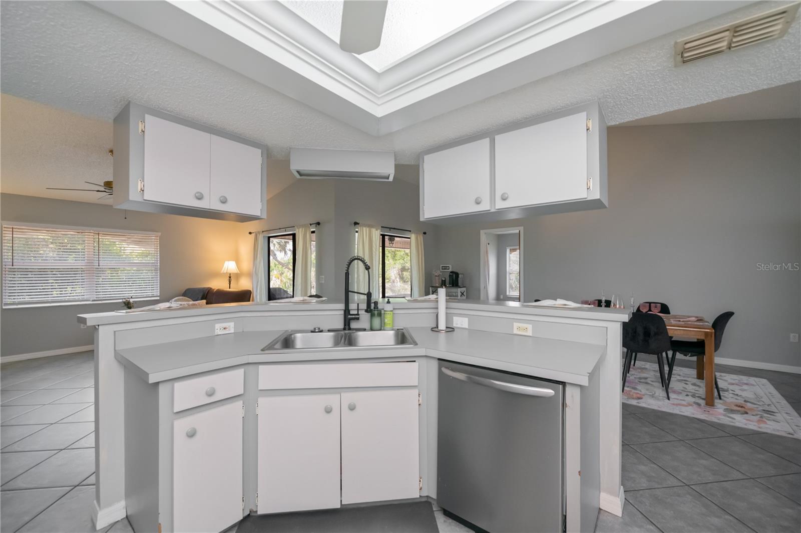 7225 SEA MIST DR, PORT CHARLOTTE, FL, 33981