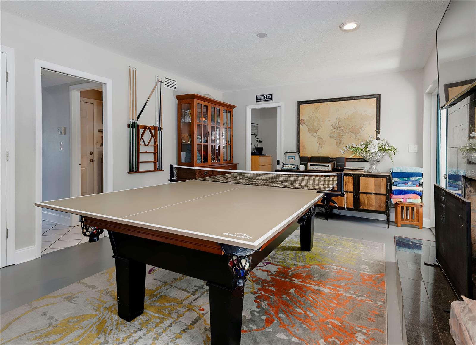 1326 MOSS DR, DUNEDIN, FL, 34698