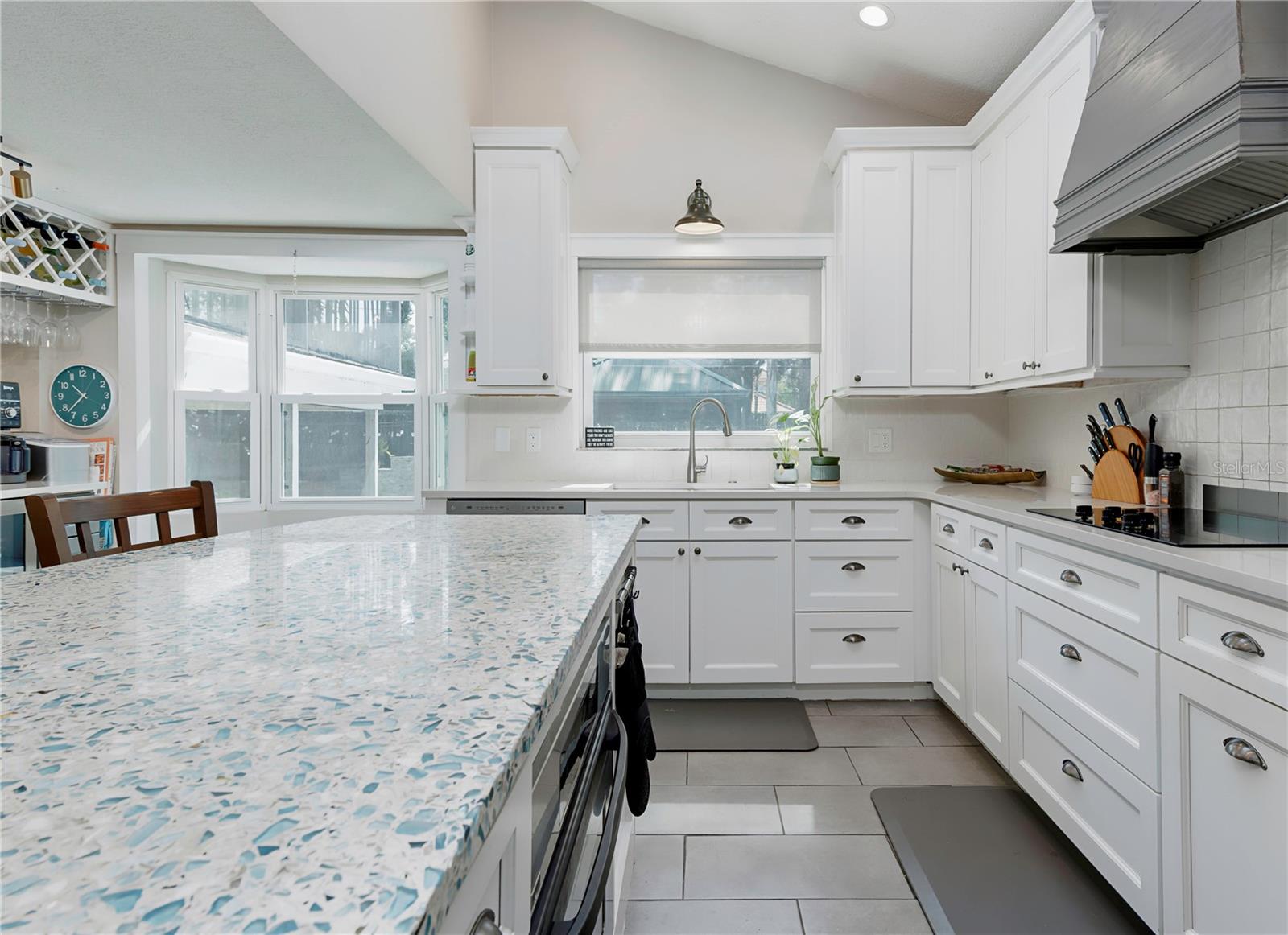 1326 MOSS DR, DUNEDIN, FL, 34698