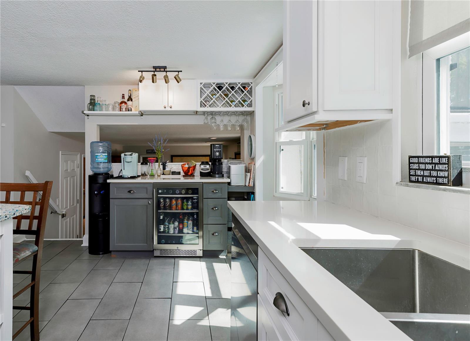 1326 MOSS DR, DUNEDIN, FL, 34698