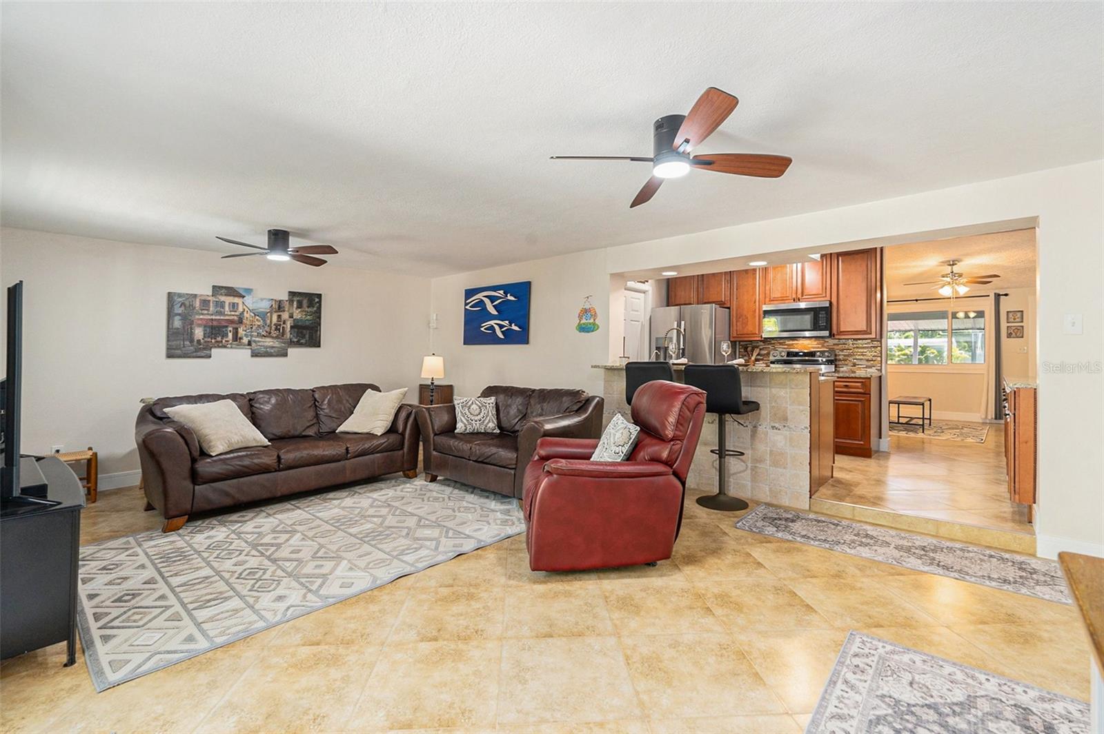 5700 BAY ST NE, ST PETERSBURG, FL, 33703