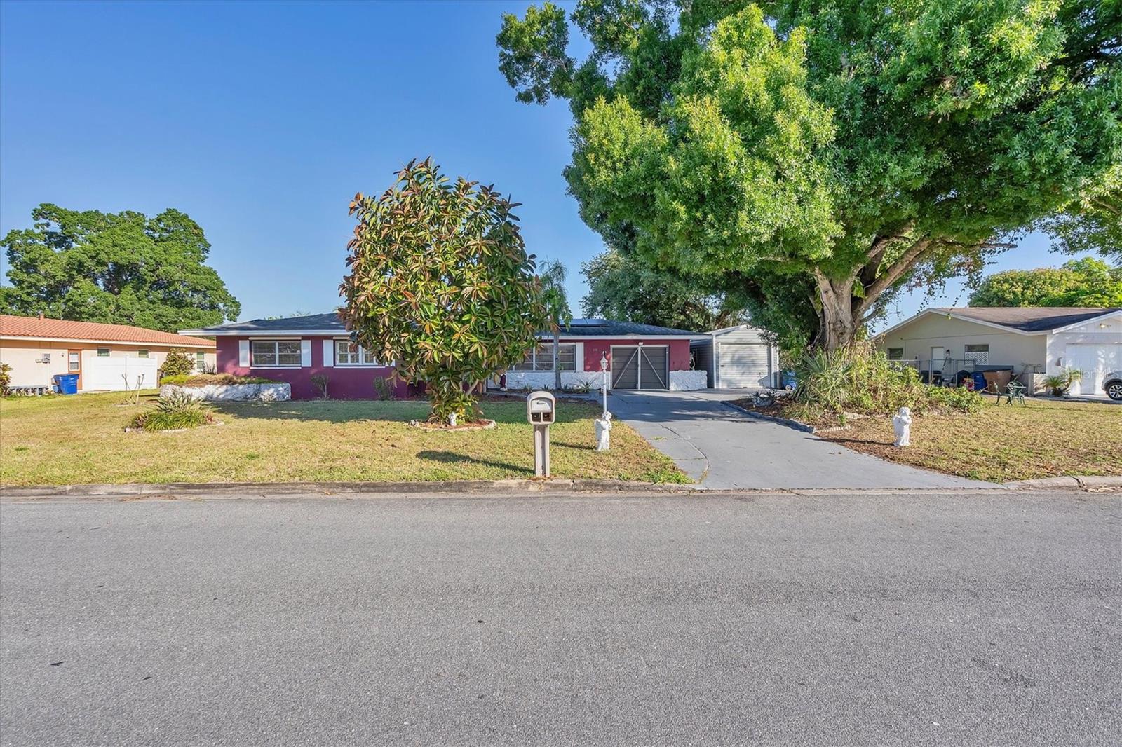 126 HIGHVIEW AVE, LEHIGH ACRES, FL, 33936