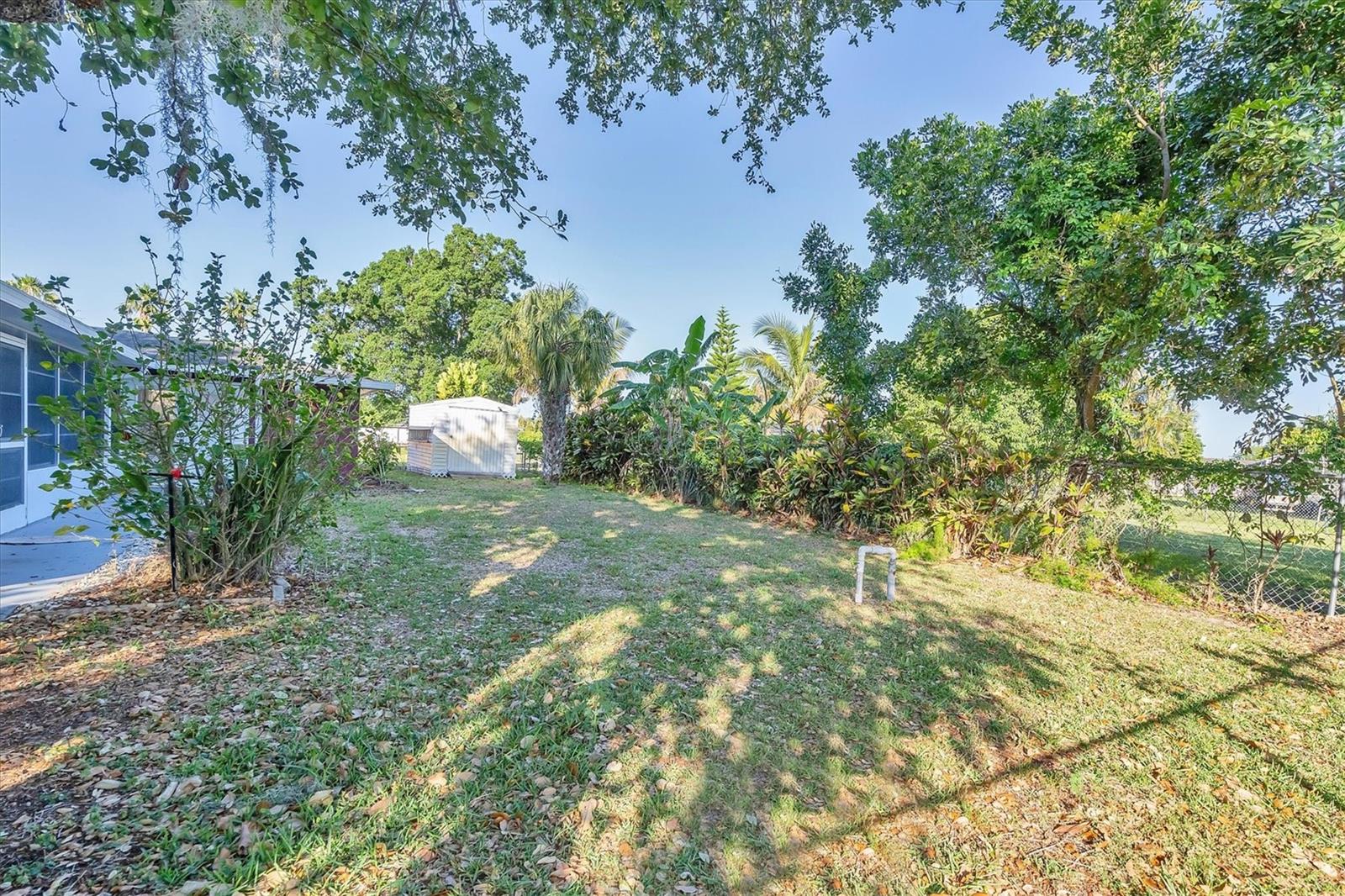 126 HIGHVIEW AVE, LEHIGH ACRES, FL, 33936