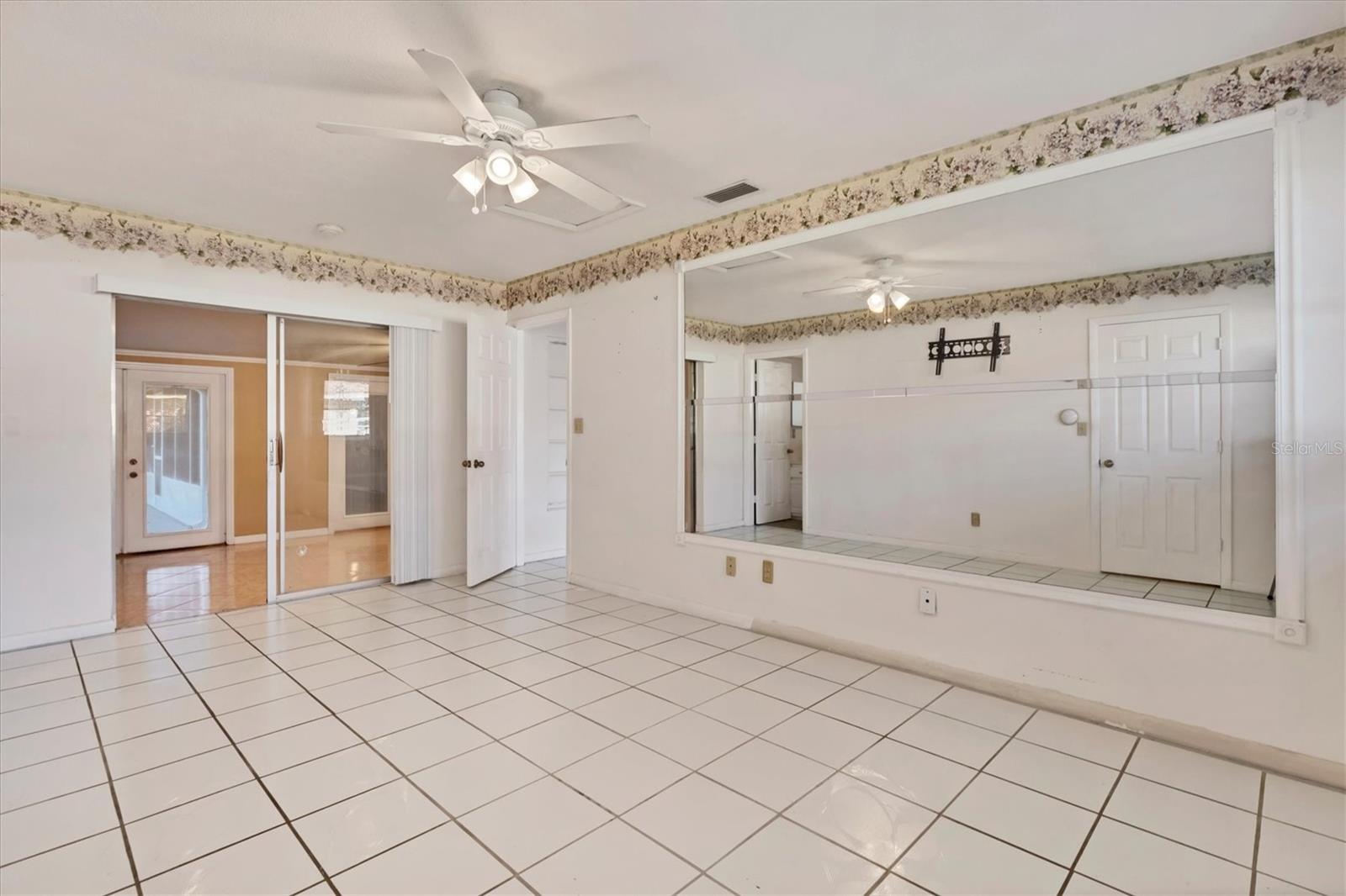 126 HIGHVIEW AVE, LEHIGH ACRES, FL, 33936