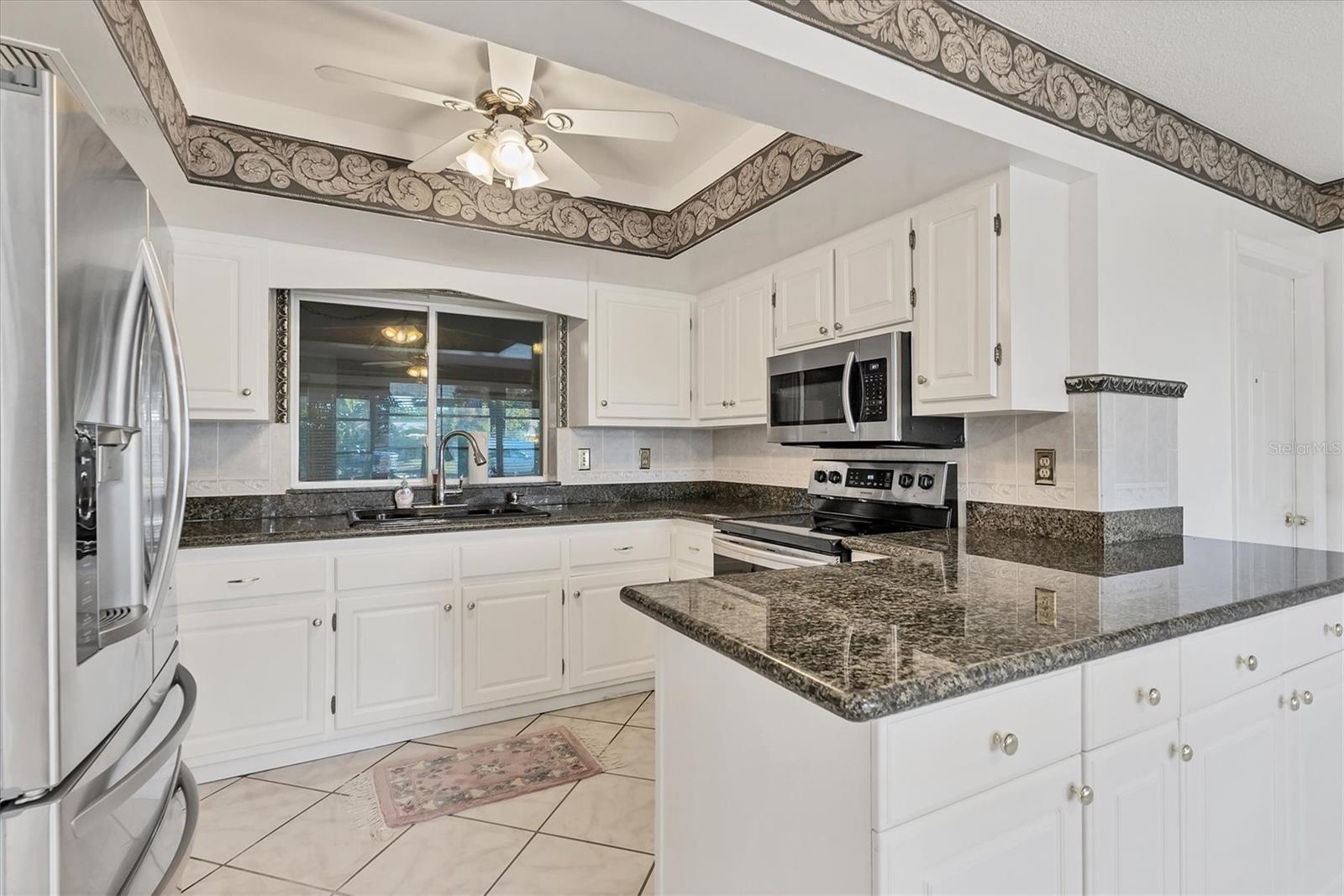 126 HIGHVIEW AVE, LEHIGH ACRES, FL, 33936