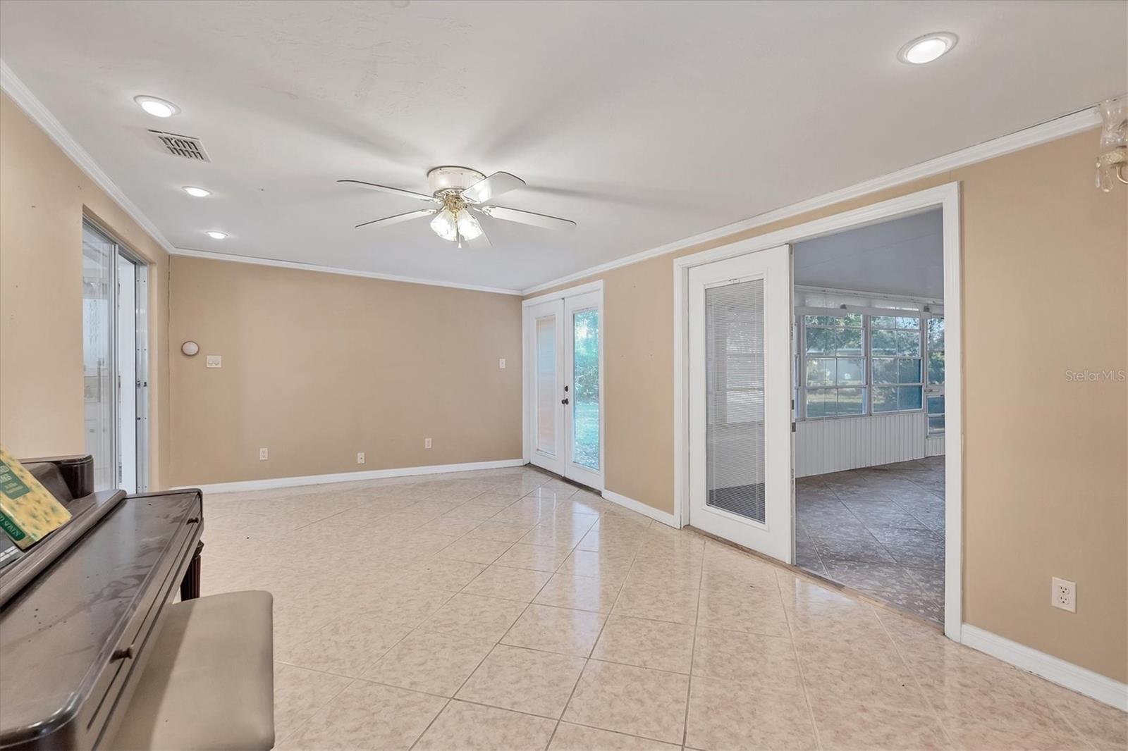 126 HIGHVIEW AVE, LEHIGH ACRES, FL, 33936