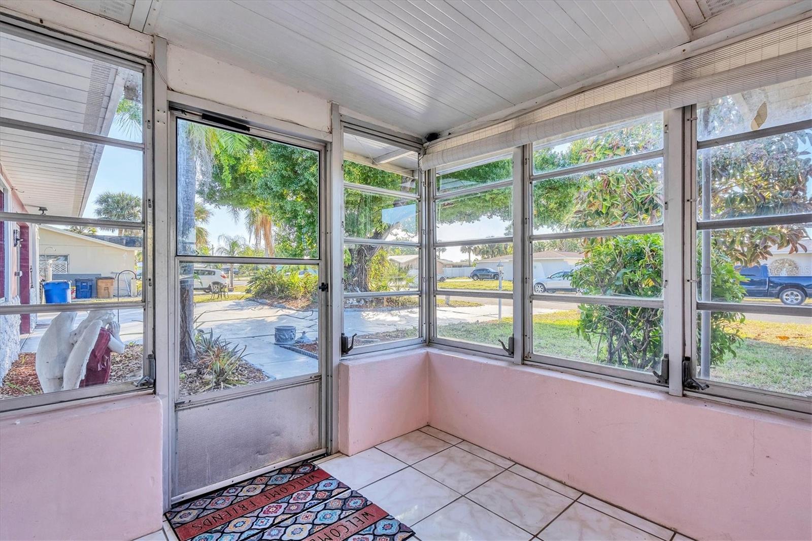 126 HIGHVIEW AVE, LEHIGH ACRES, FL, 33936