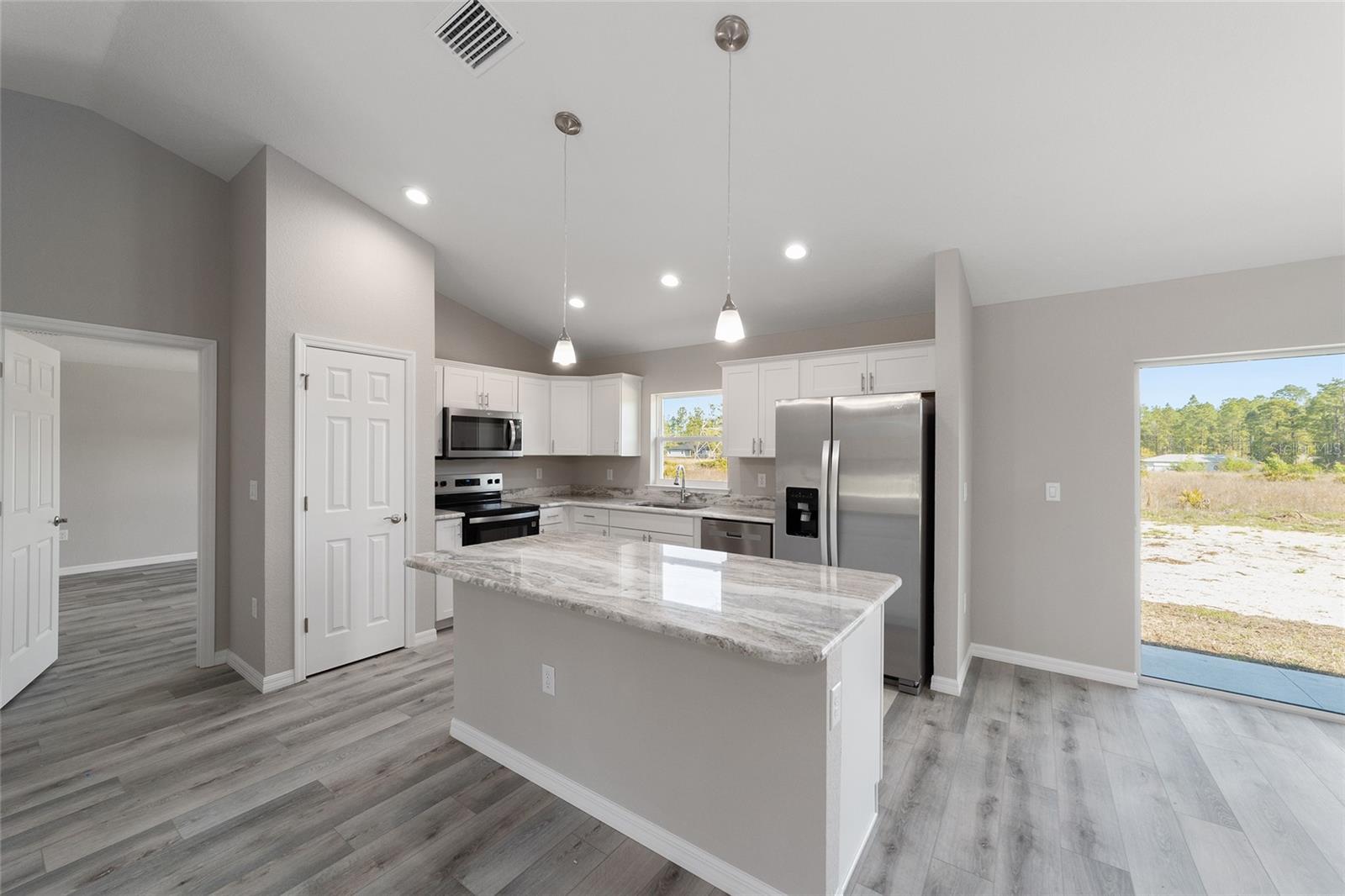 930 E ABEND DR, CITRUS SPRINGS, FL, 34434