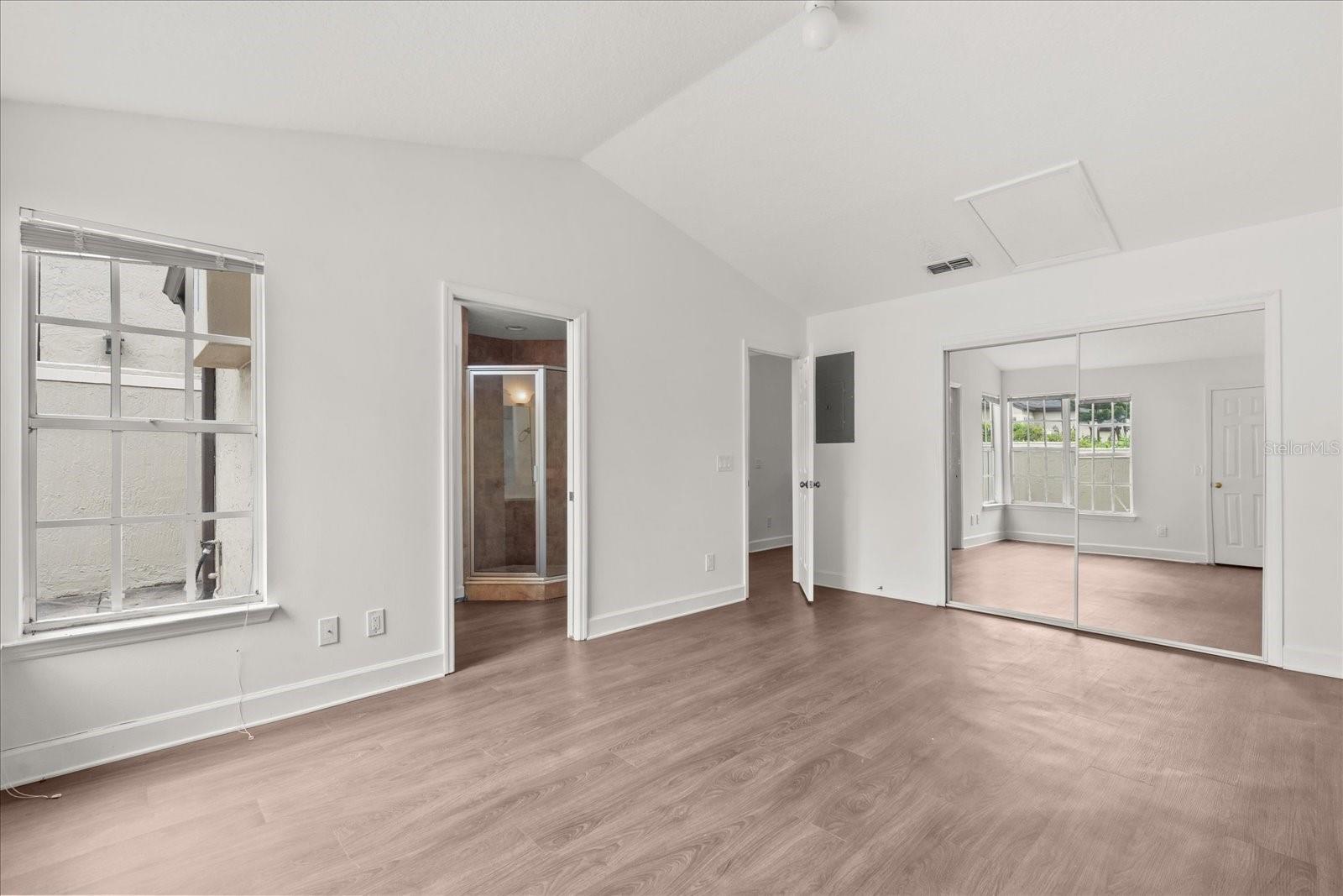 BARCLAY PLACE A CONDO, LAKE MARY, FL, 32746