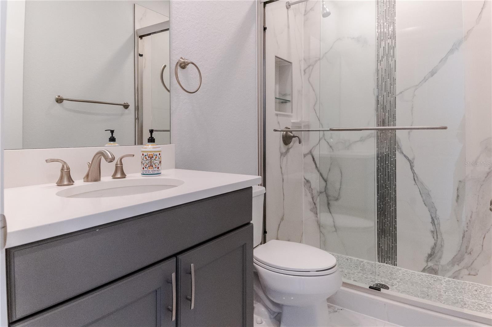 O6297797 Property Photo