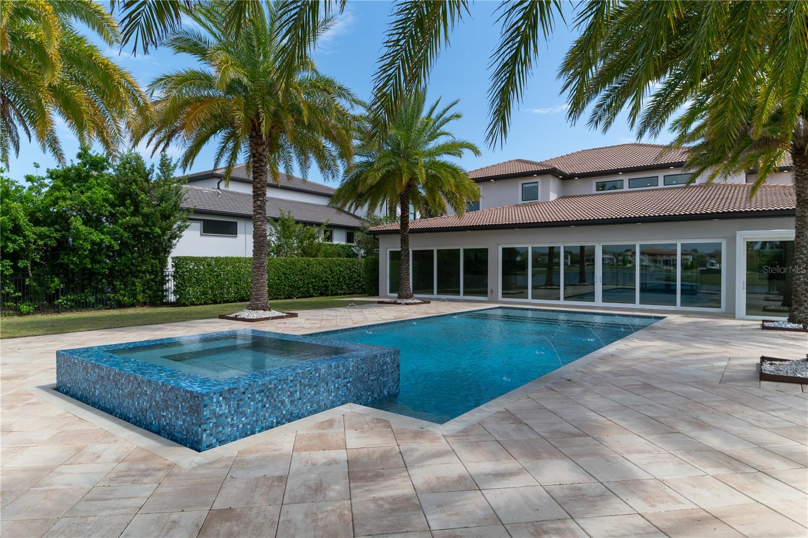 O6297797 Property Photo