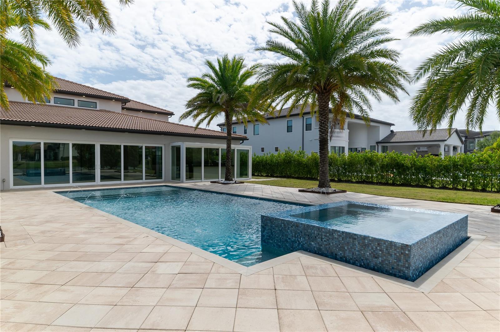 O6297797 Property Photo