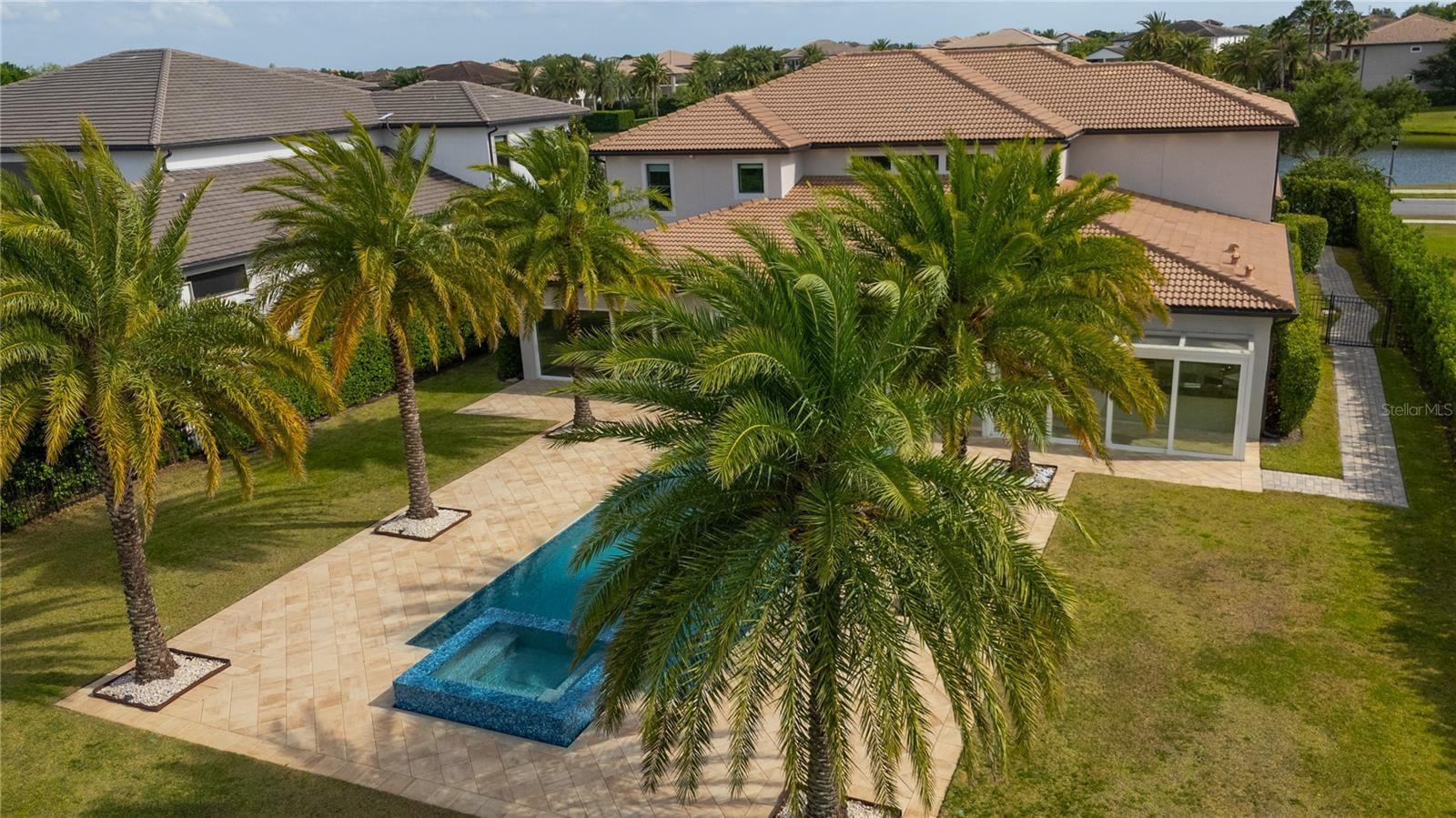 O6297797 Property Photo