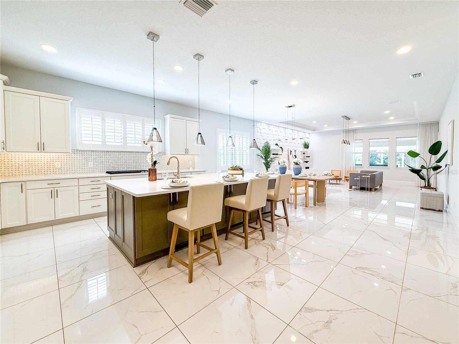 O6297797 Property Photo