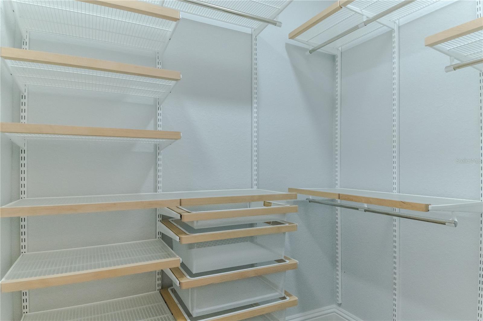 O6297797 Property Photo