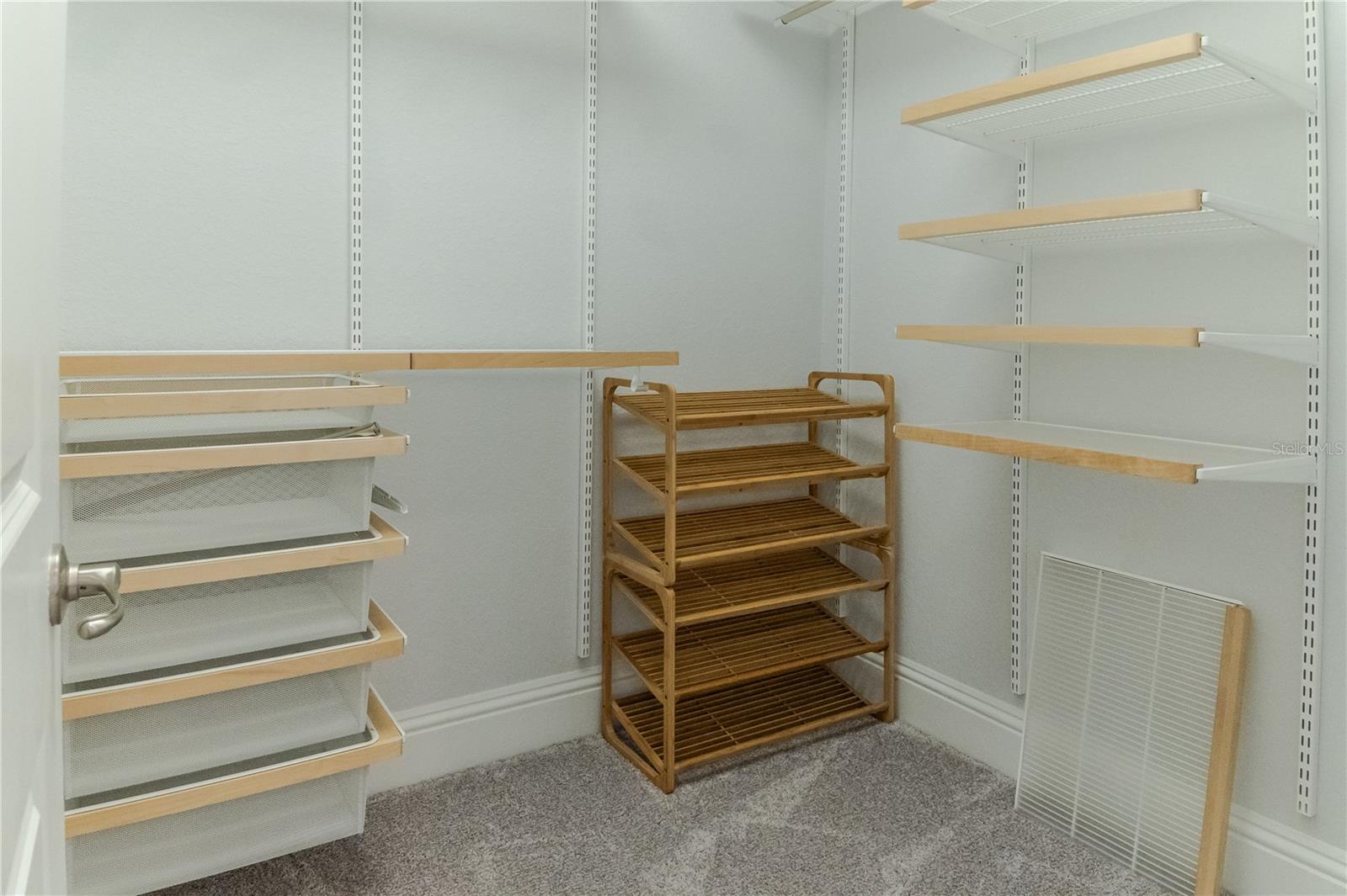 O6297797 Property Photo