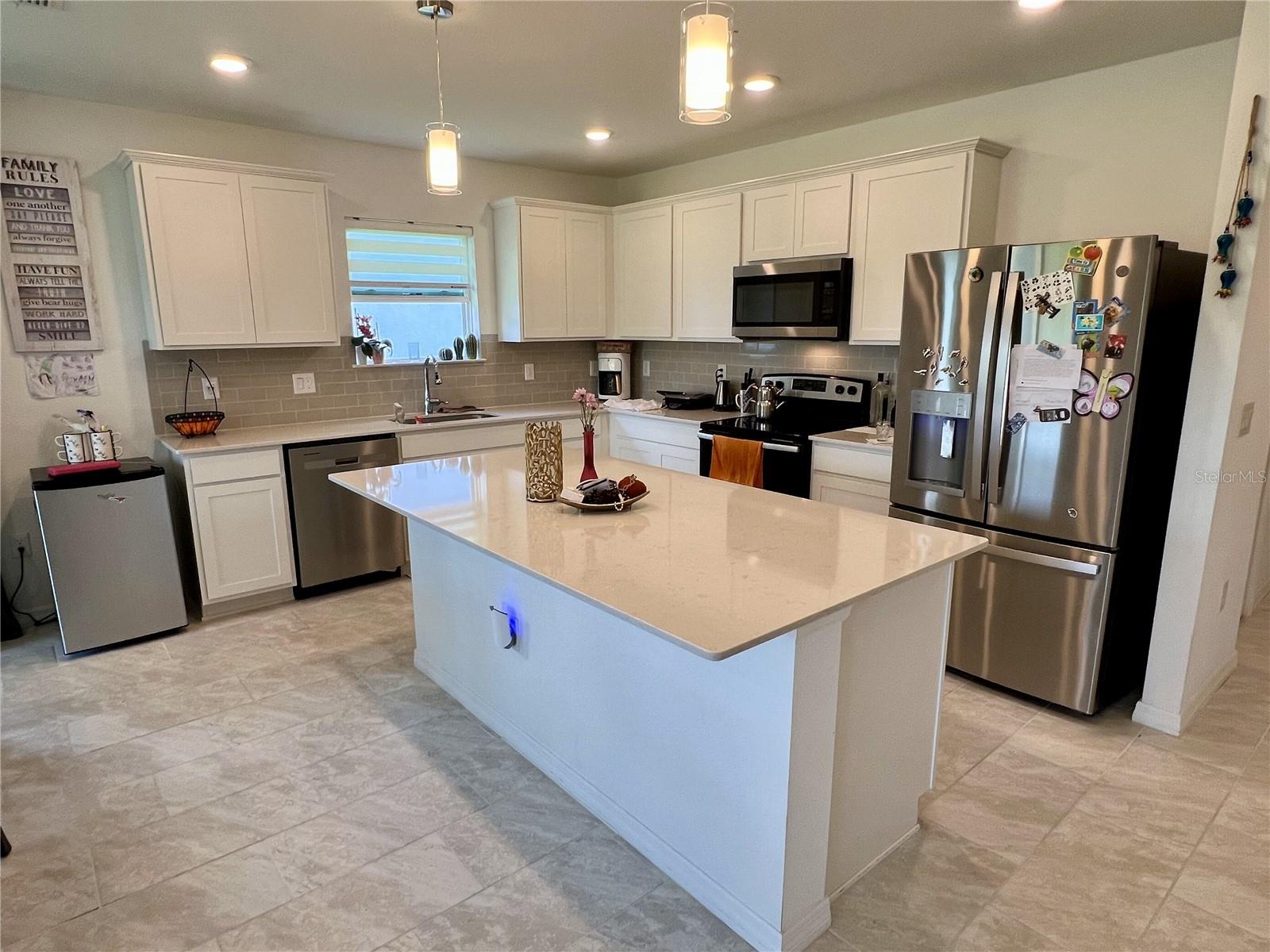 3893 CAPRI COAST DR, PLANT CITY, FL, 33565