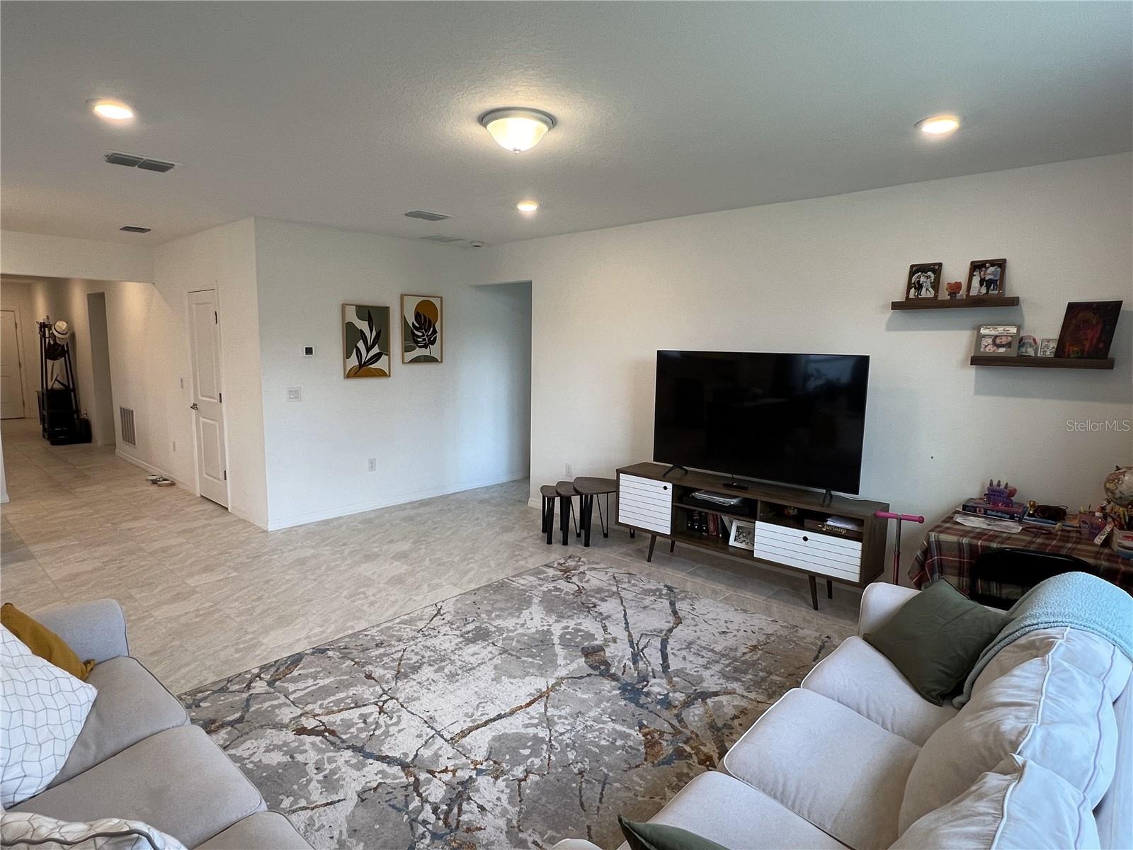 3893 CAPRI COAST DR, PLANT CITY, FL, 33565