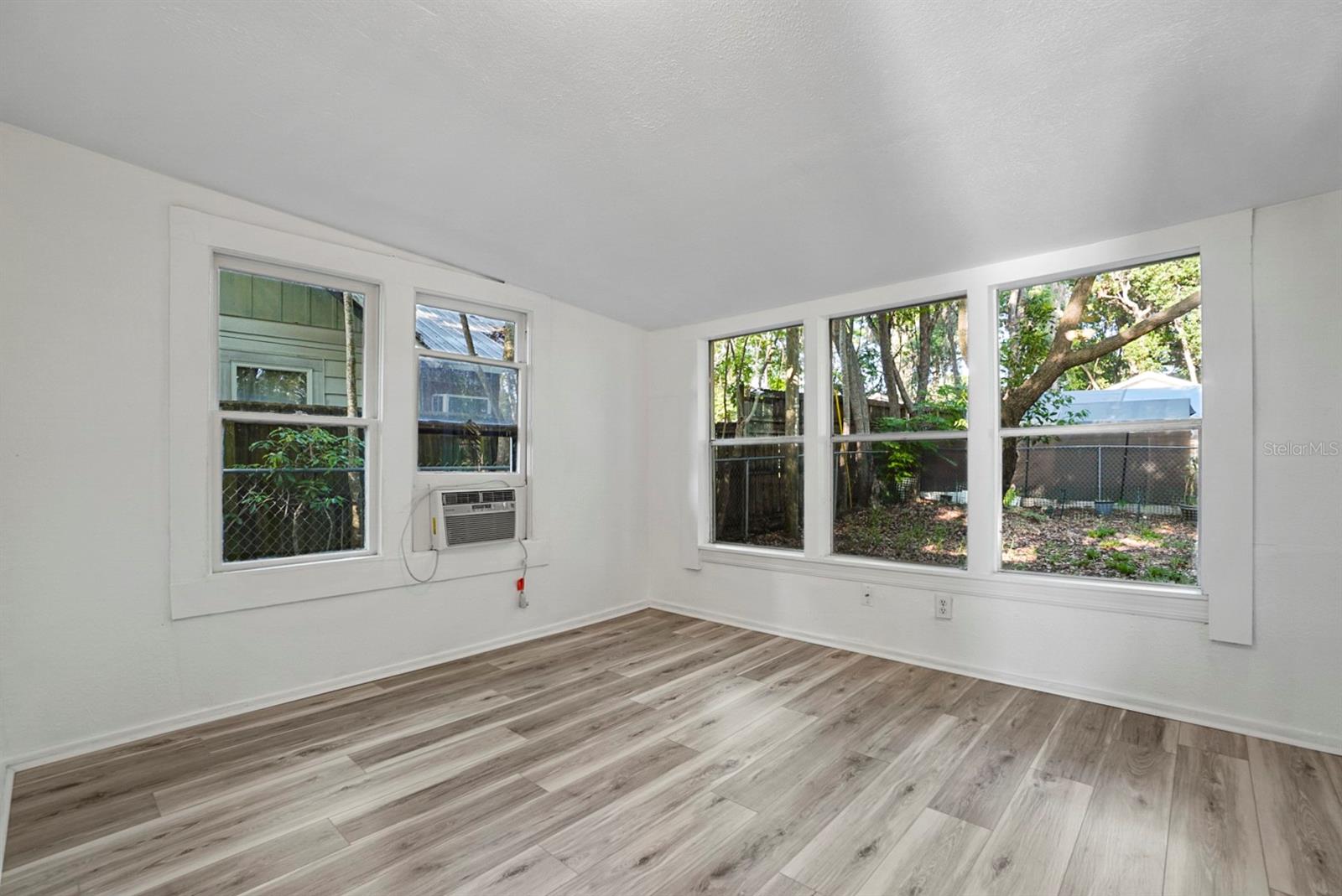 935 NE SANCHEZ AVE, OCALA, FL, 34470