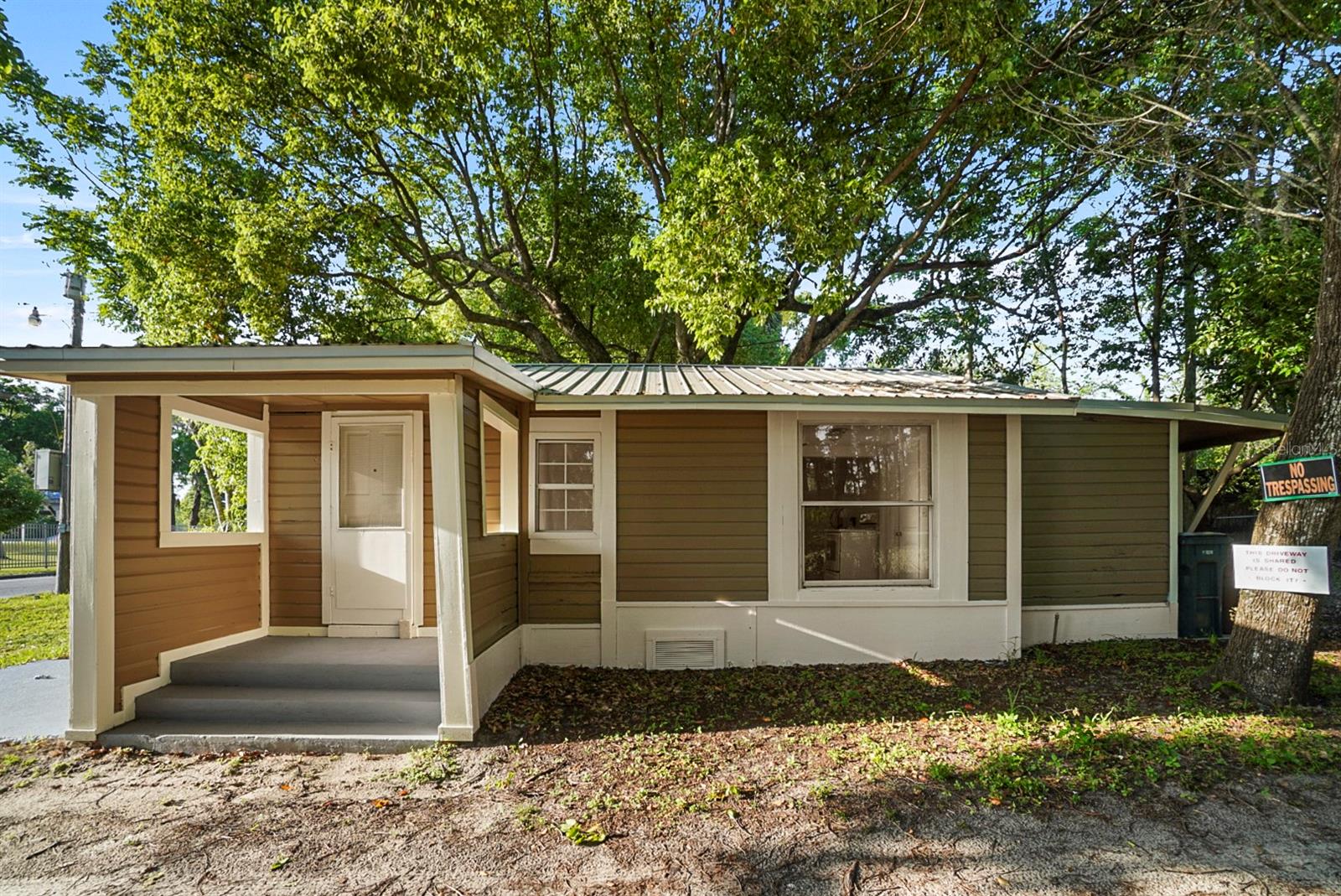 935 NE SANCHEZ AVE, OCALA, FL, 34470