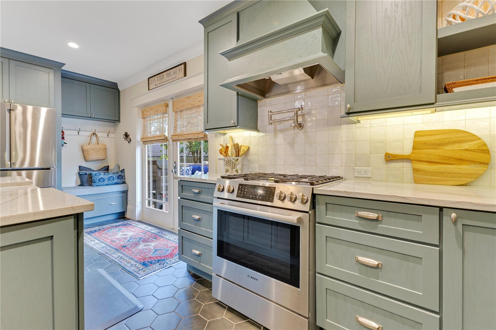 117 N THORNTON AVE, ORLANDO, FL, 32801