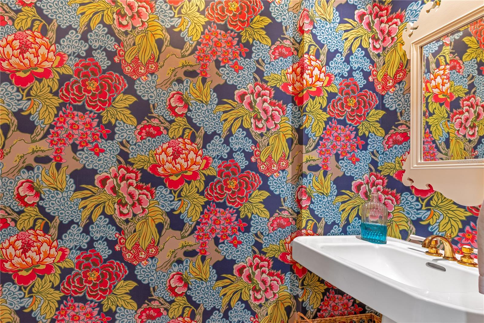 117 N THORNTON AVE, ORLANDO, FL, 32801