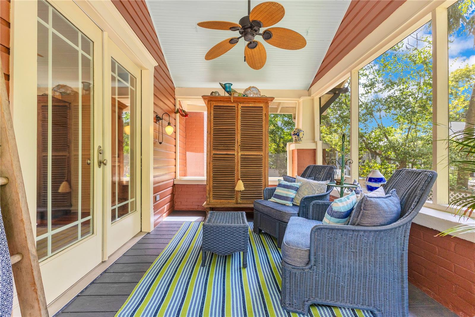 117 N THORNTON AVE, ORLANDO, FL, 32801