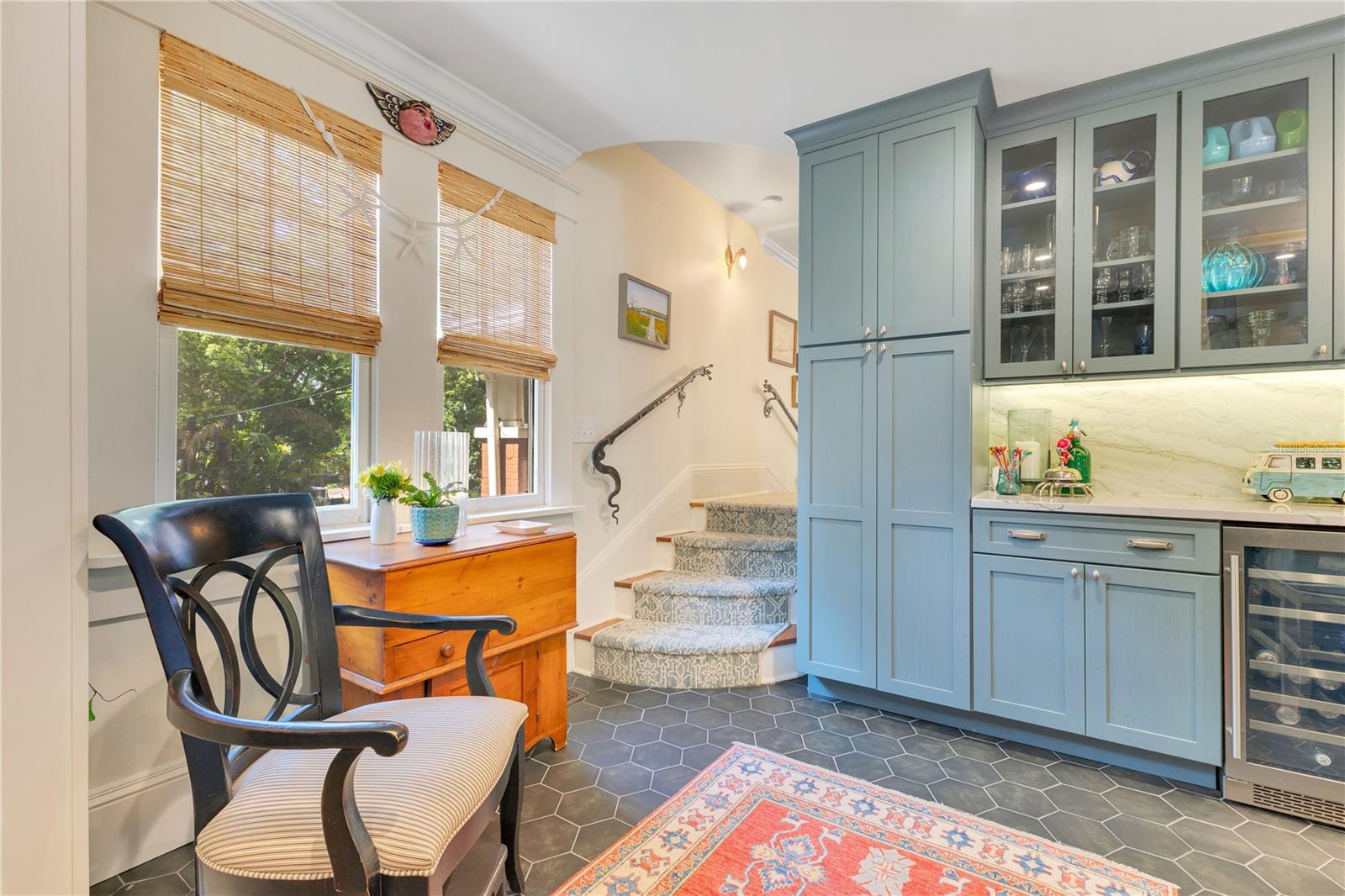 117 N THORNTON AVE, ORLANDO, FL, 32801