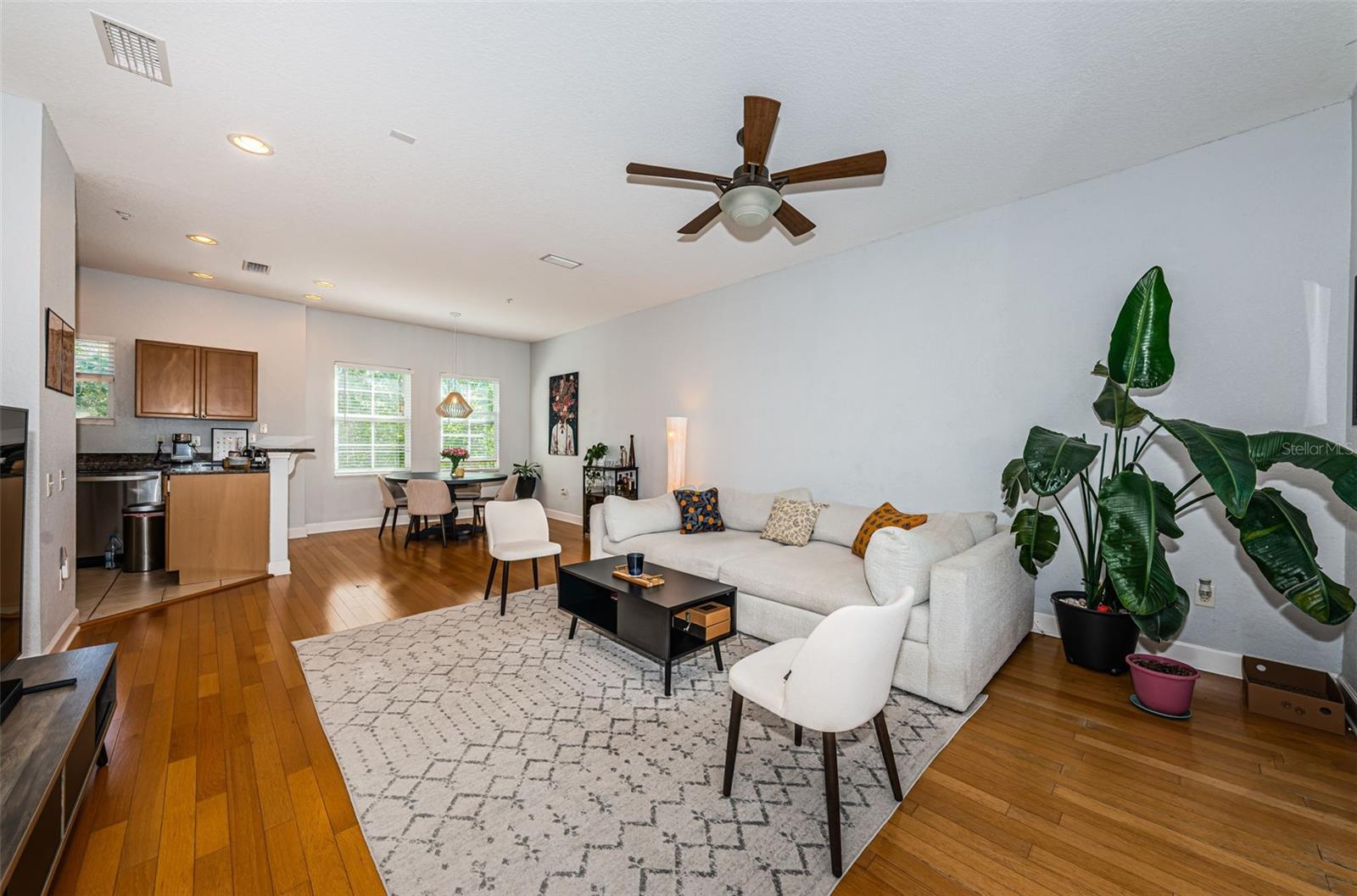 Open concept space. Great for entertaining.