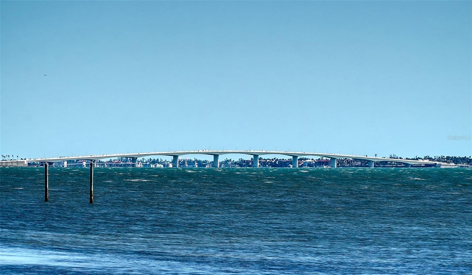 404 S SHORE DR, SARASOTA, FL, 34234