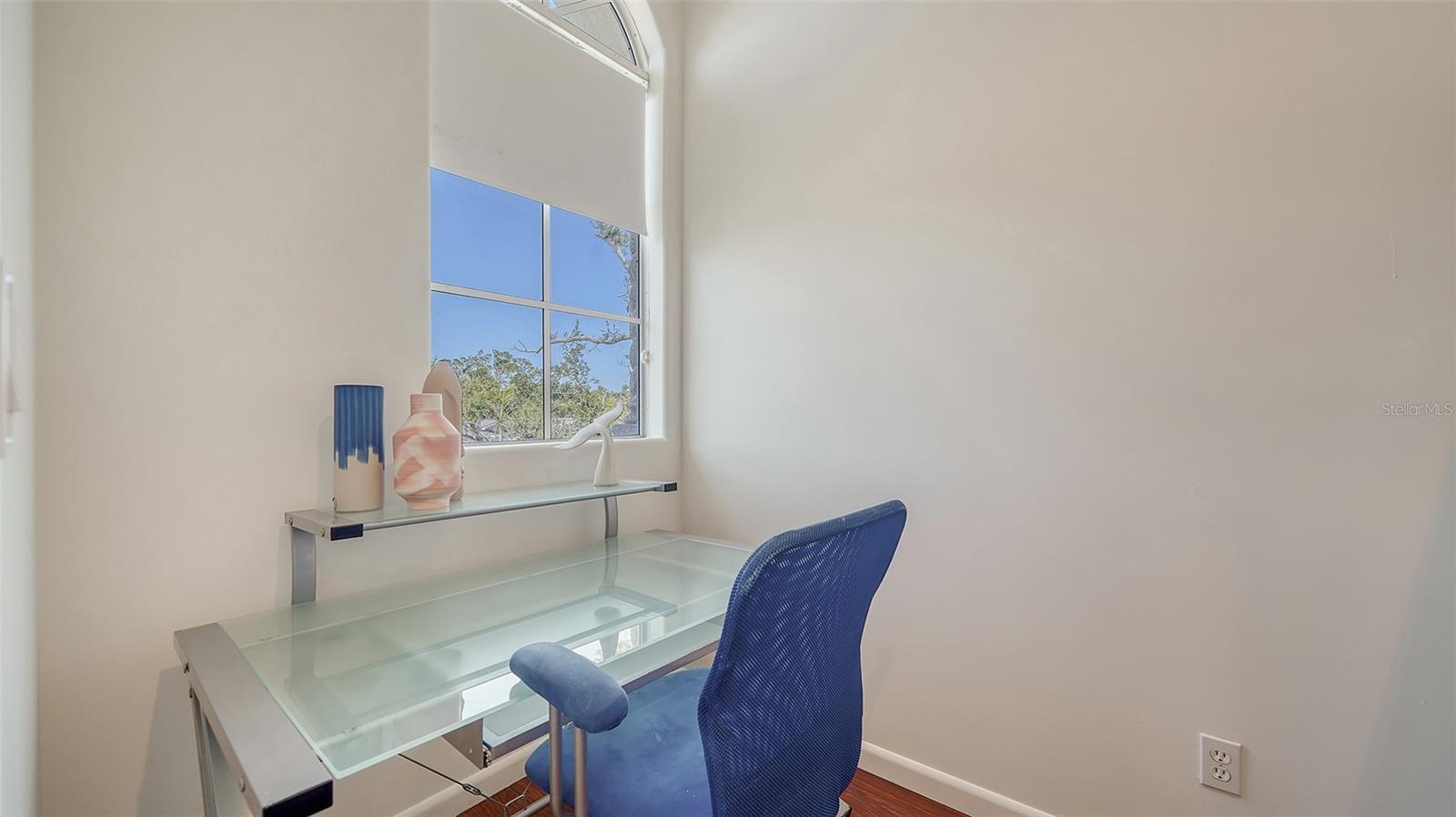 404 S SHORE DR, SARASOTA, FL, 34234