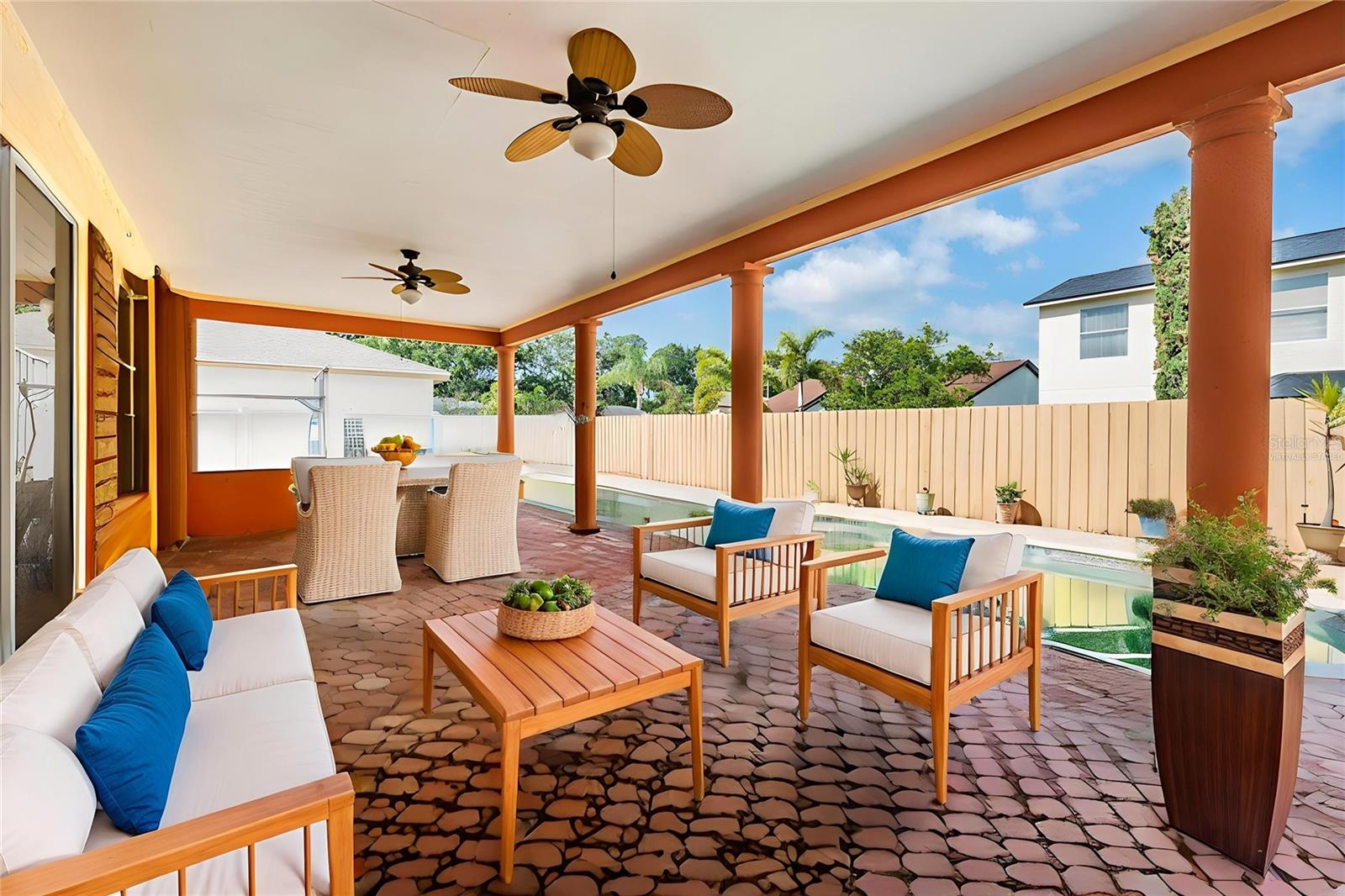 10003 VISTA POINTE DR, TAMPA, FL, 33635