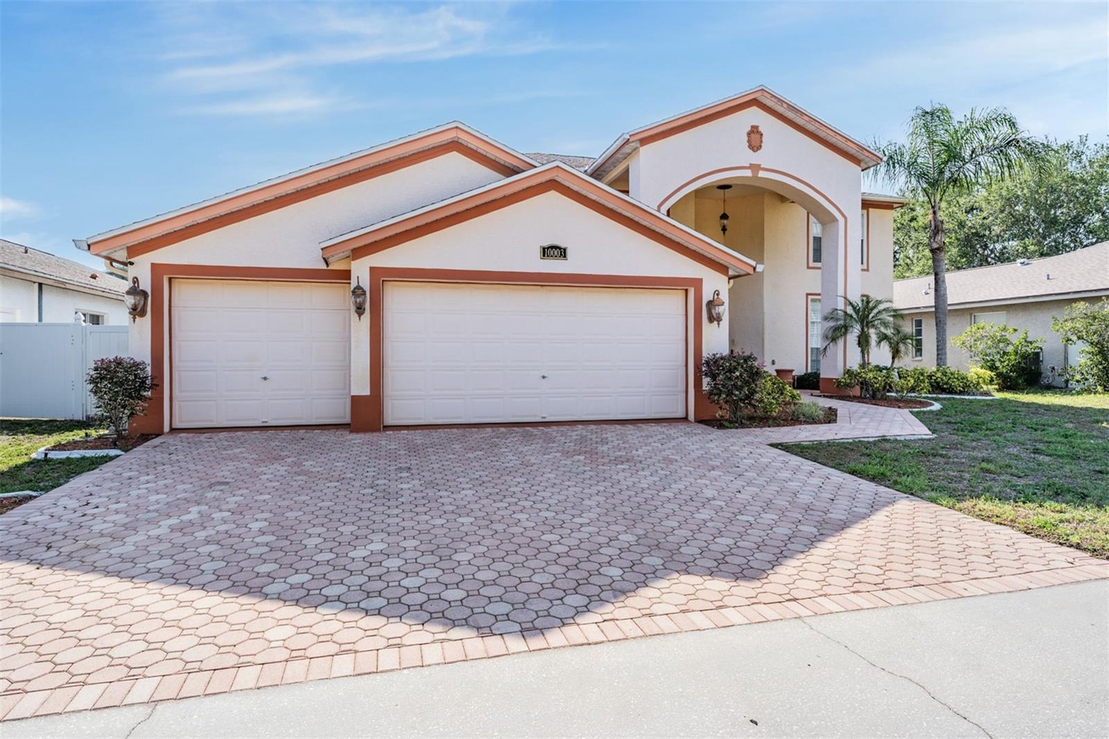 10003 VISTA POINTE DR, TAMPA, FL, 33635