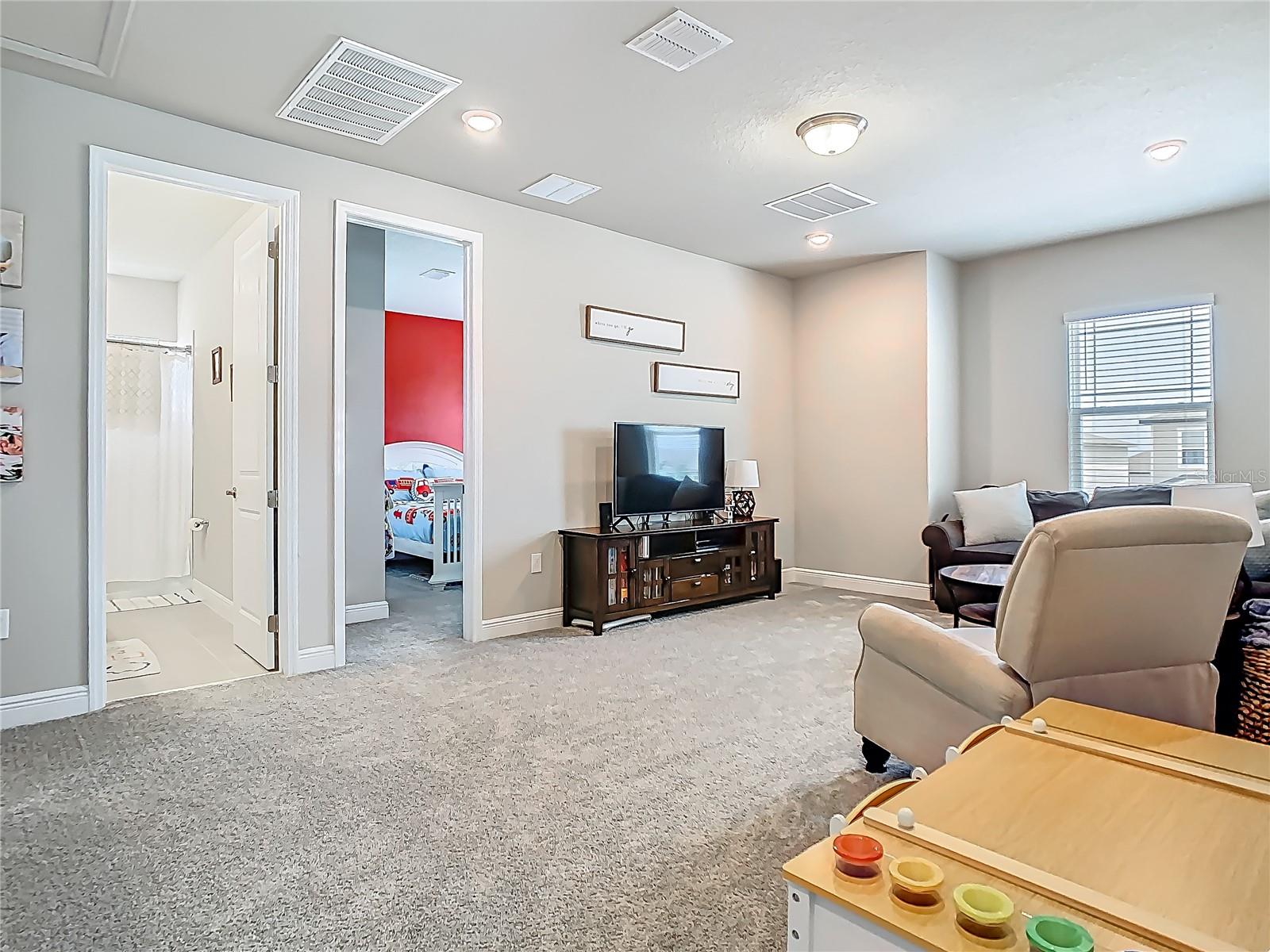 2279 RAVEN RIDGE ROAD, MINNEOLA, FL, 34715