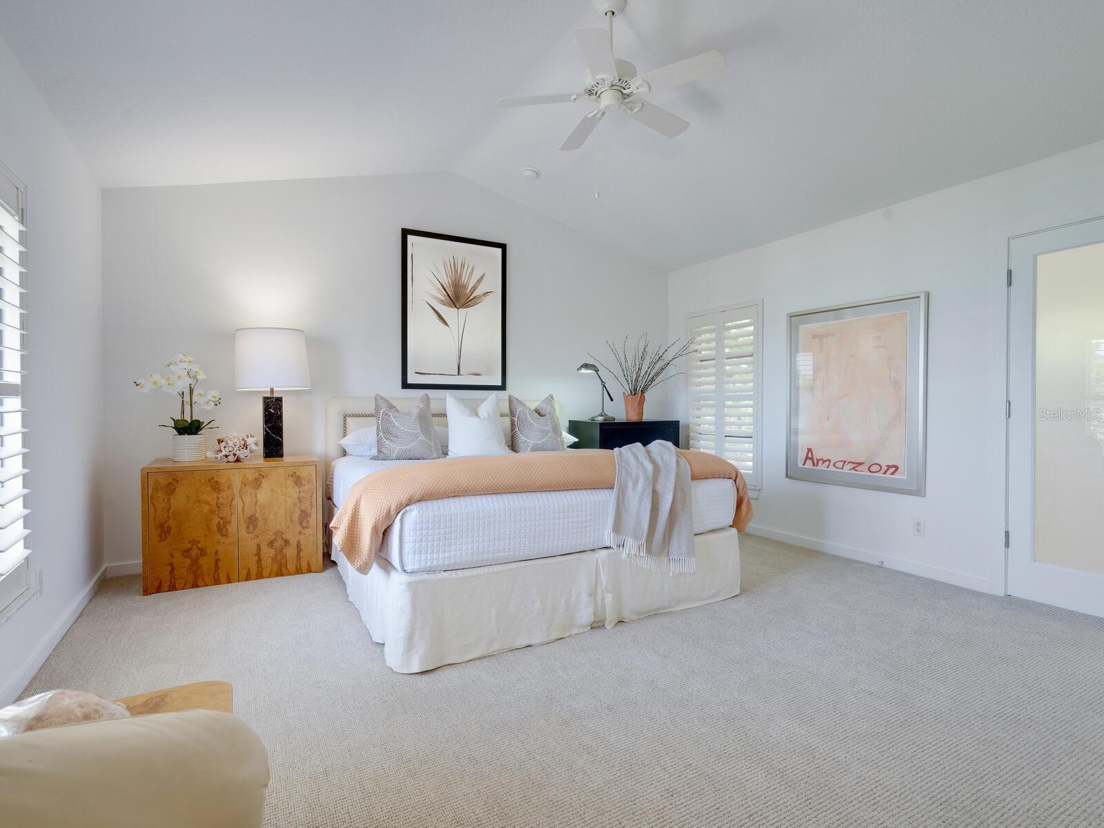 A4648103 Property Photo