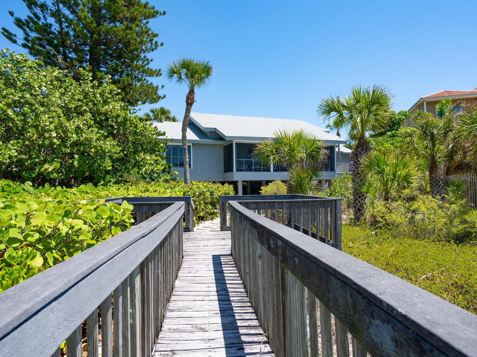 A4648103 Property Photo