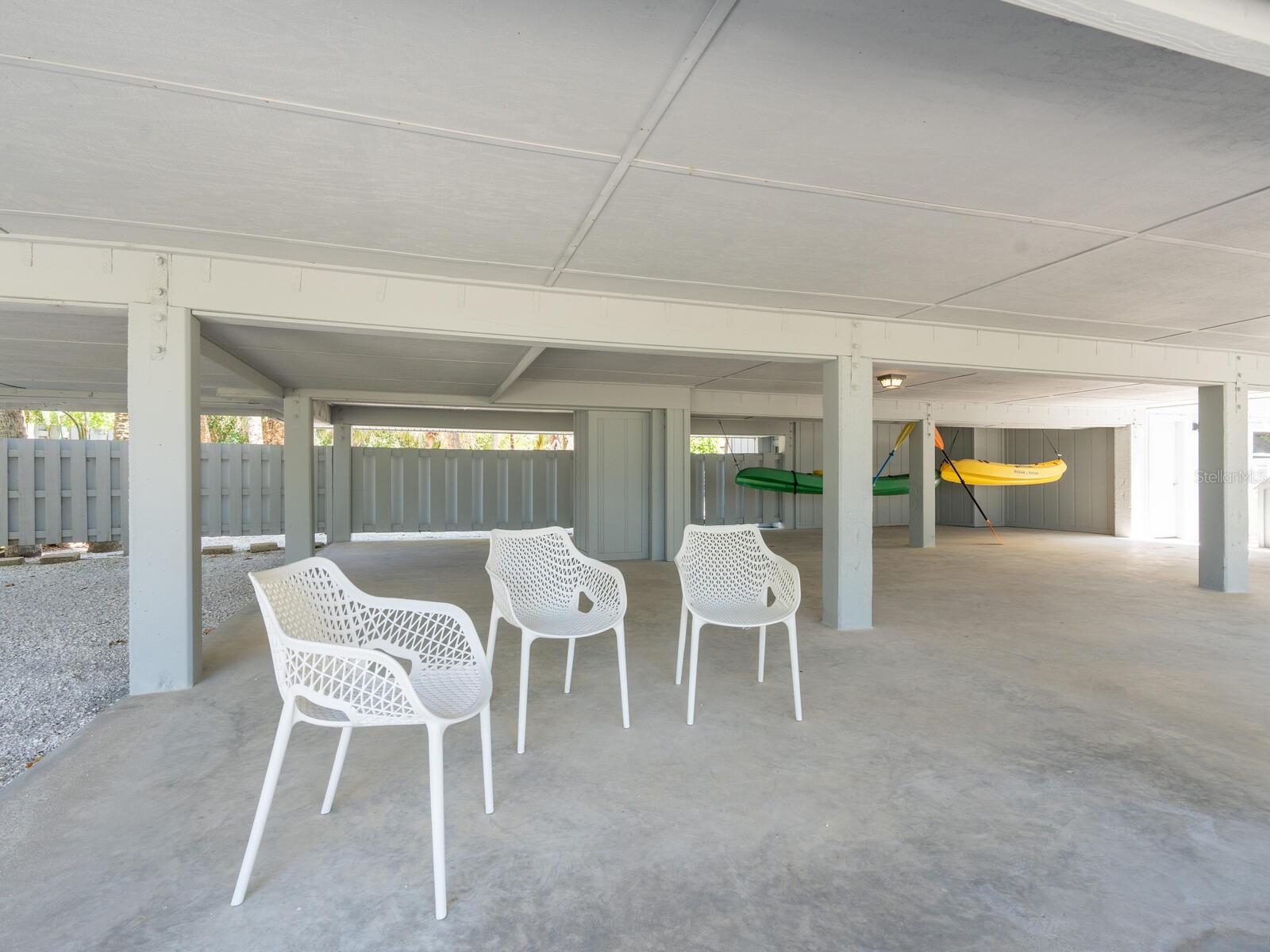 A4648103 Property Photo