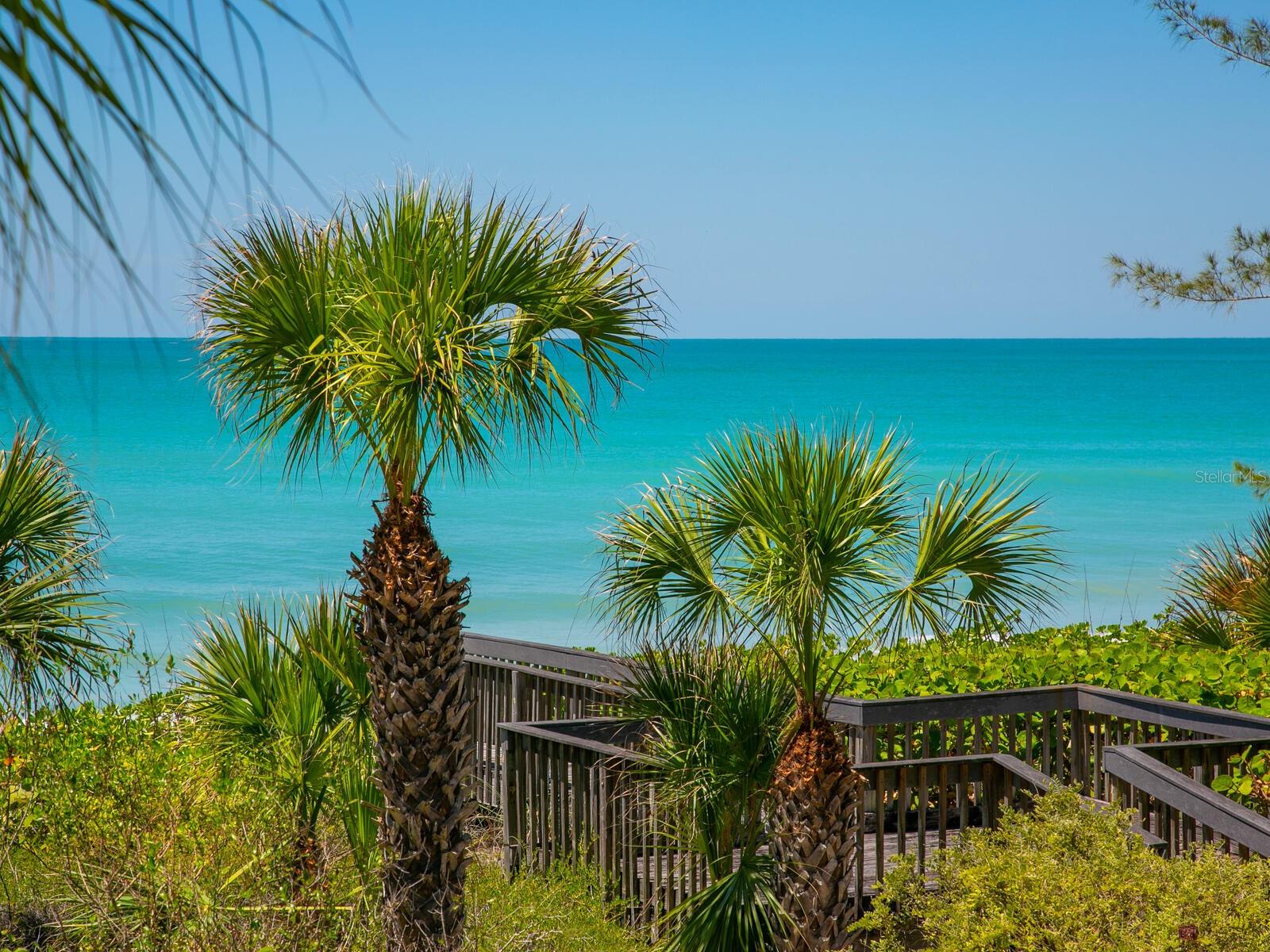 A4648103 Property Photo