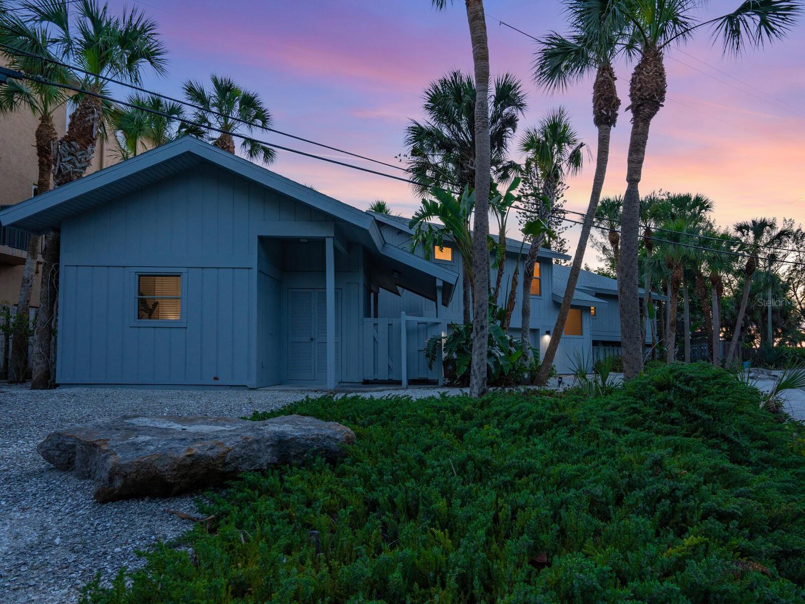 A4648103 Property Photo